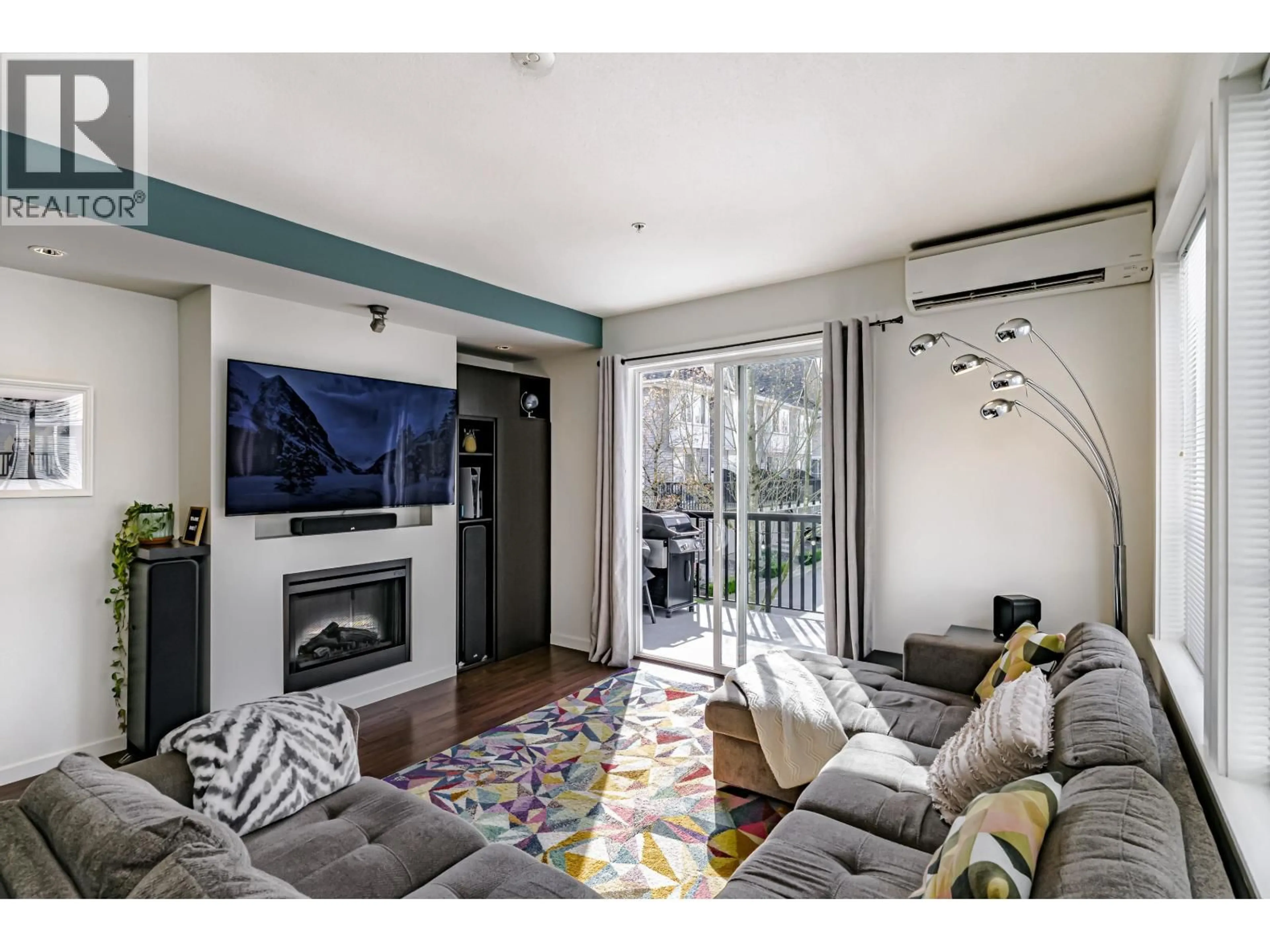 Living room with furniture, unknown for 34 - 2418 AVON PLACE, Port Coquitlam British Columbia V3B0C7