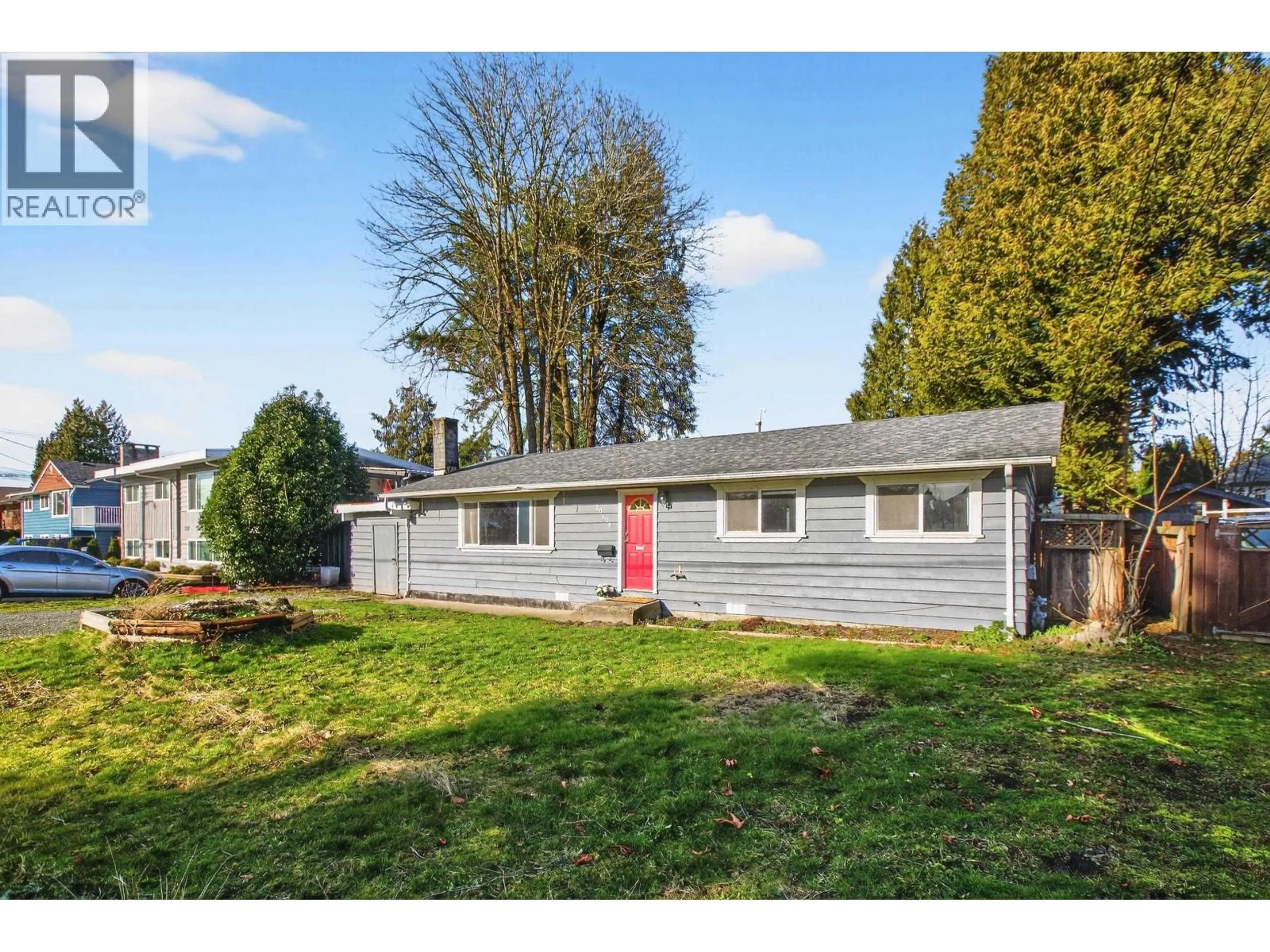 A pic from outside/outdoor area/front of a property/back of a property/a pic from drone, street for 20409 122 AVENUE, Maple Ridge British Columbia V2X3W2