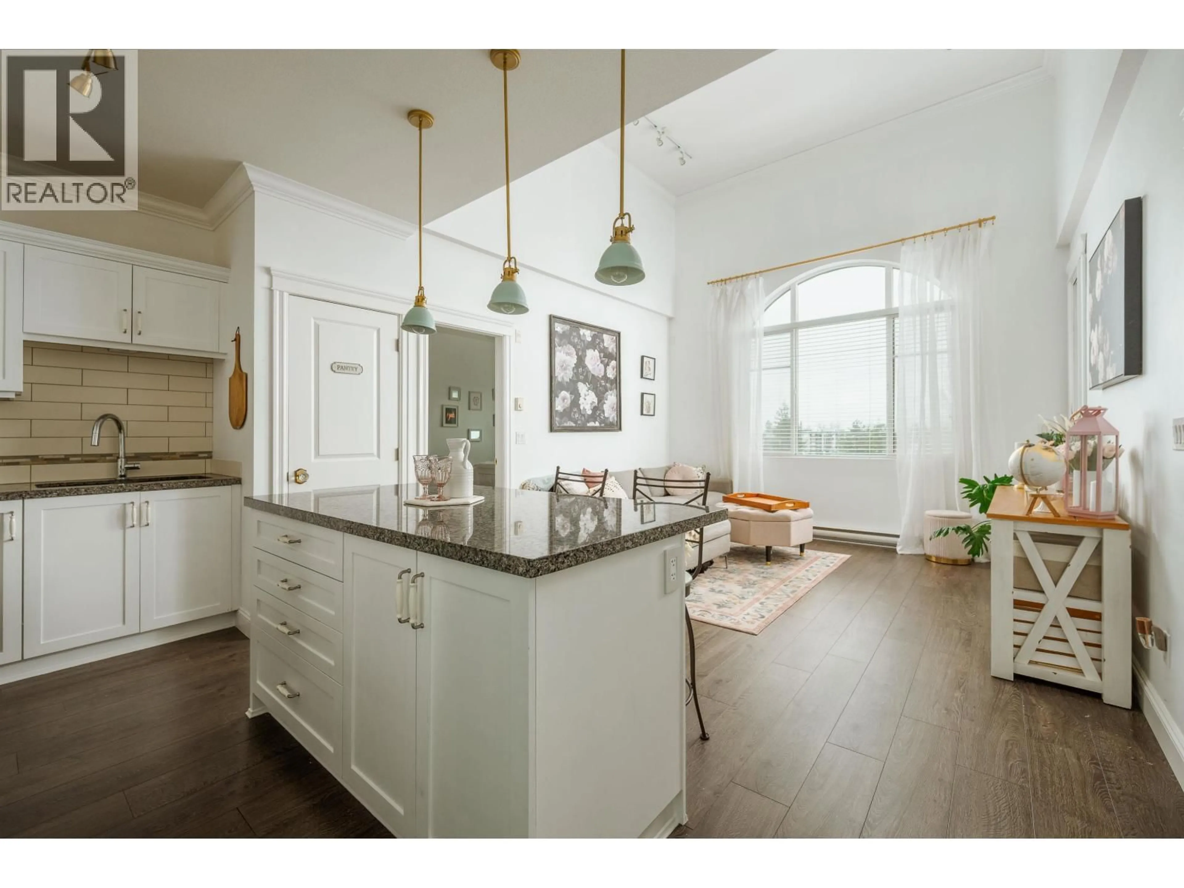 Open concept kitchen, unknown for 410 - 11882 226 STREET, Maple Ridge British Columbia V2X9C7