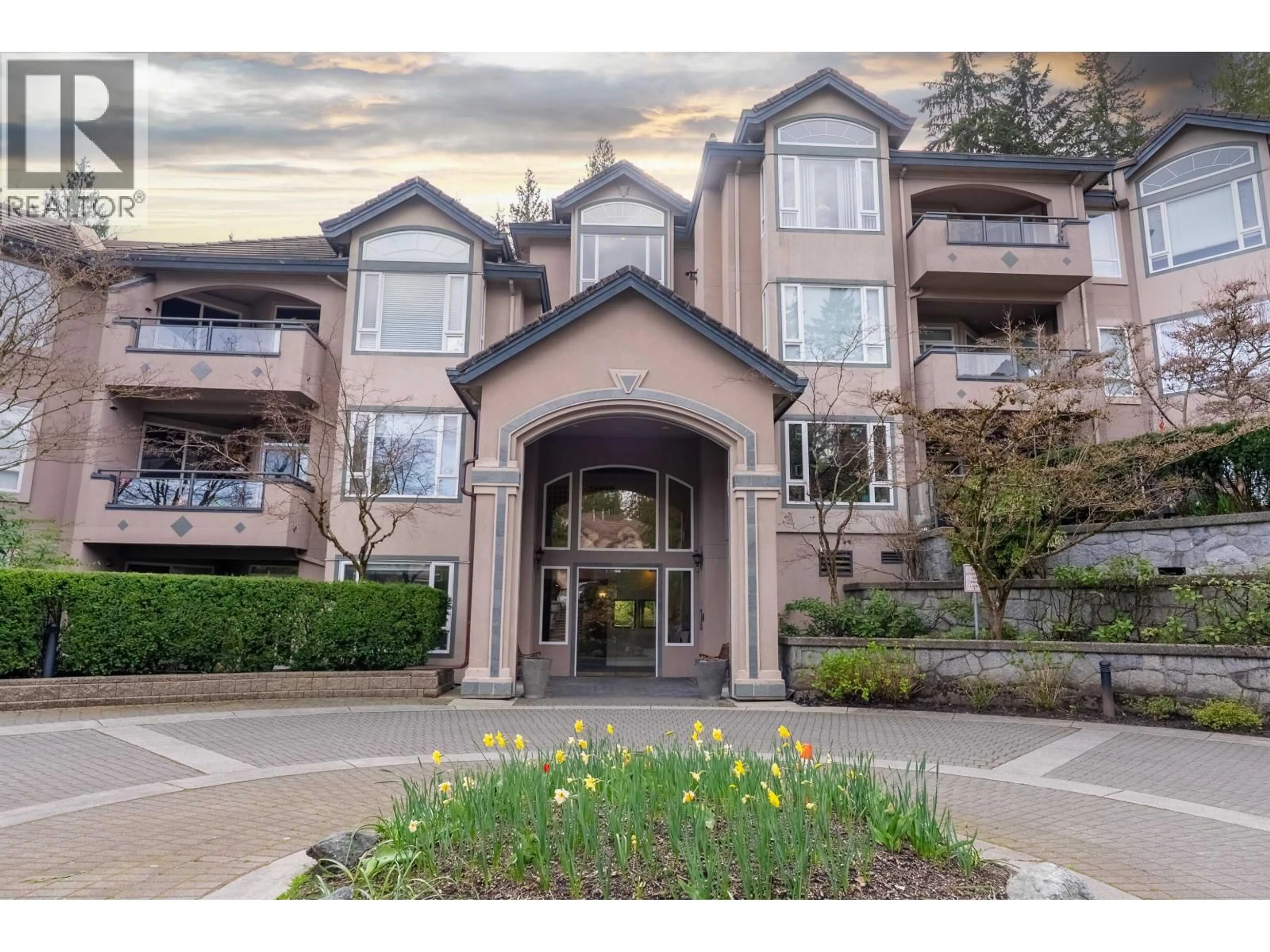 Unknown for 109 - 3280 PLATEAU BOULEVARD, Coquitlam British Columbia V3E3J5