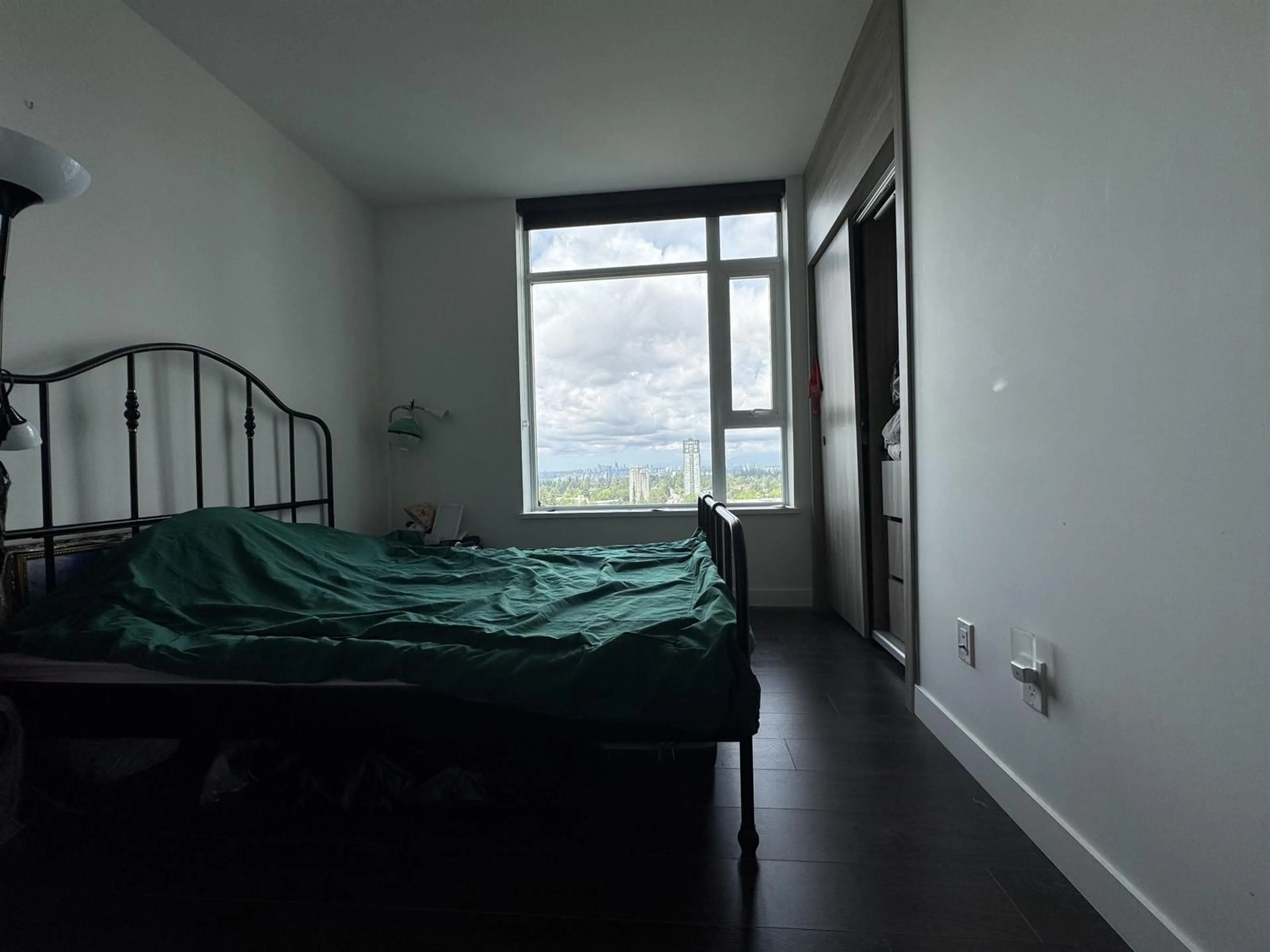 A pic of a room for 2604 - 9887 WHALLEY BOULEVARD, Surrey British Columbia V3T0P4