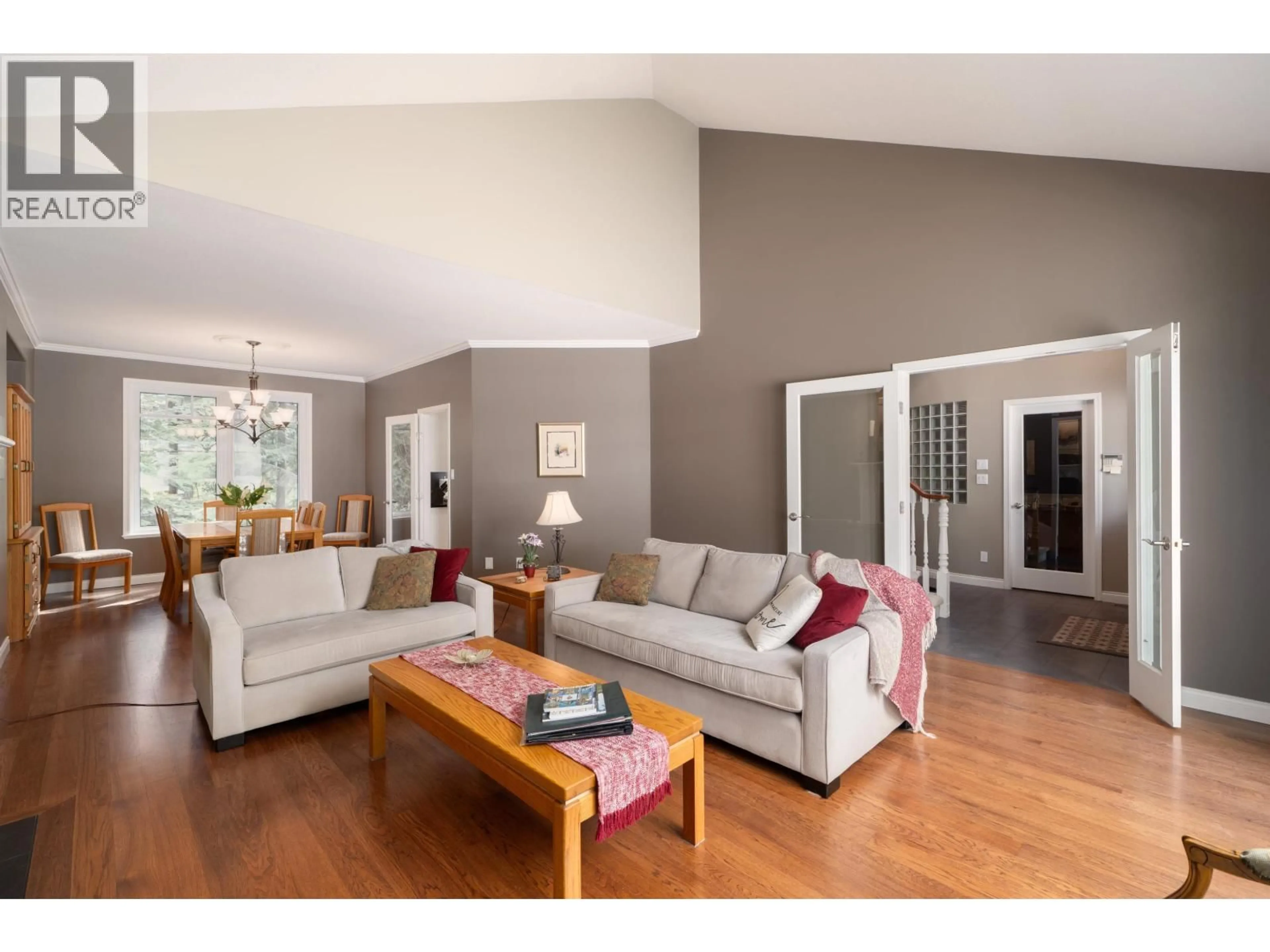 Living room with furniture, wood/laminate floor for 801 REGAL CRESCENT, North Vancouver British Columbia V7K2X9