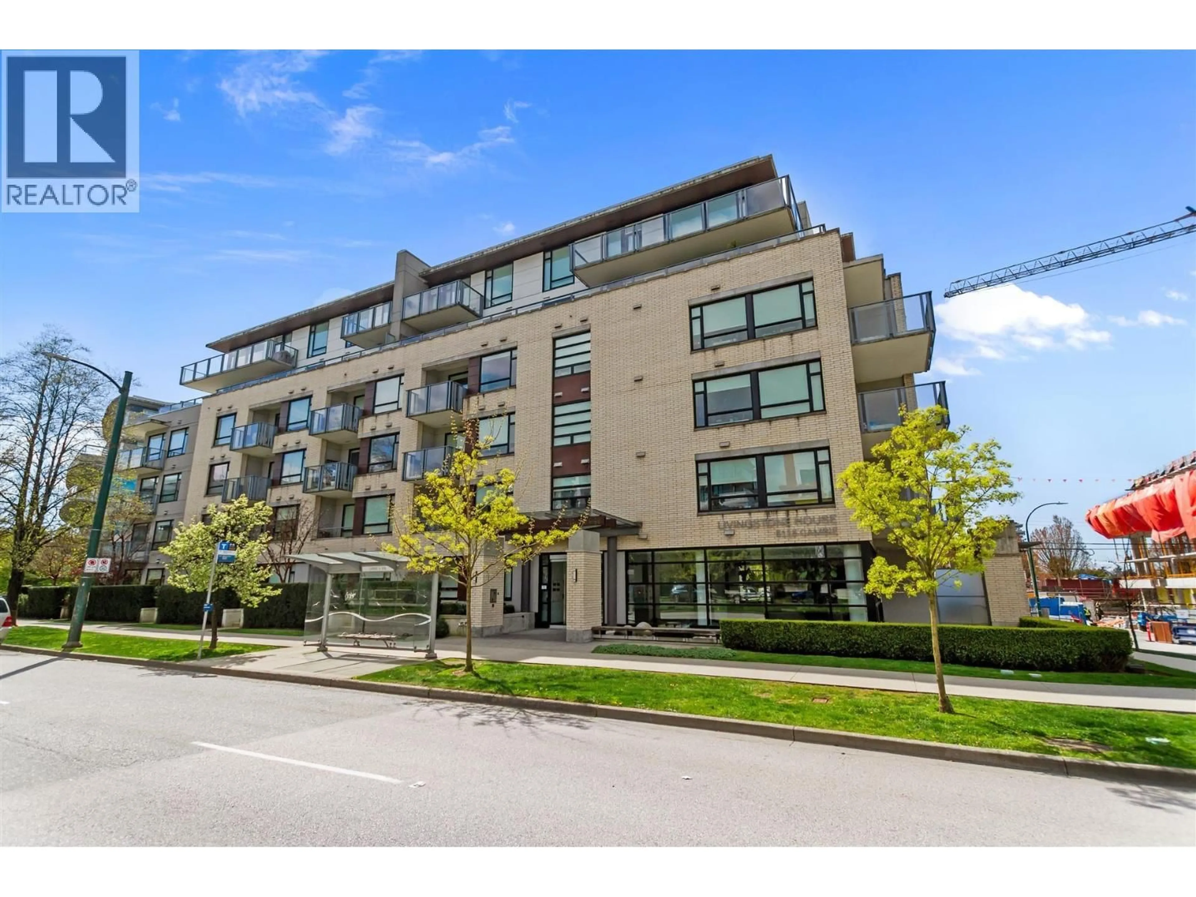 Patio, street for 601 - 5115 CAMBIE STREET, Vancouver British Columbia V5Z2Z6