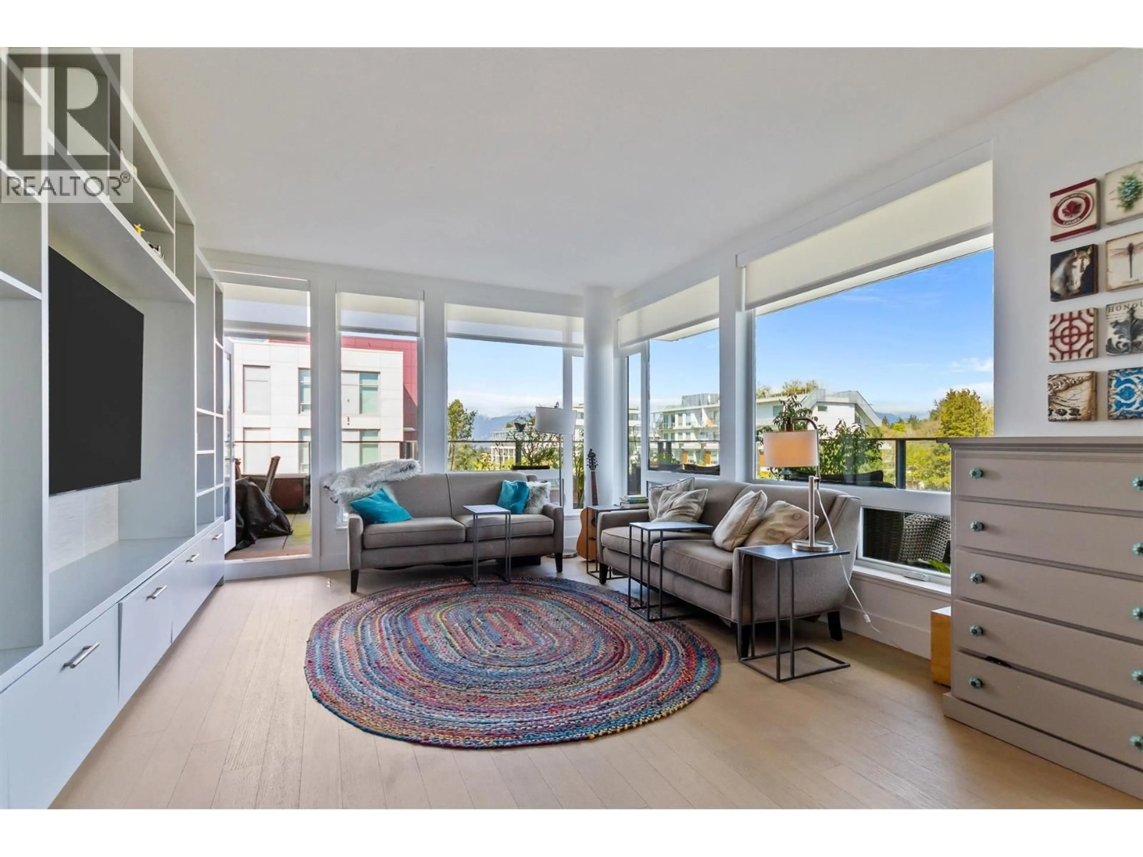 Living room with furniture, unknown for 601 - 5115 CAMBIE STREET, Vancouver British Columbia V5Z2Z6