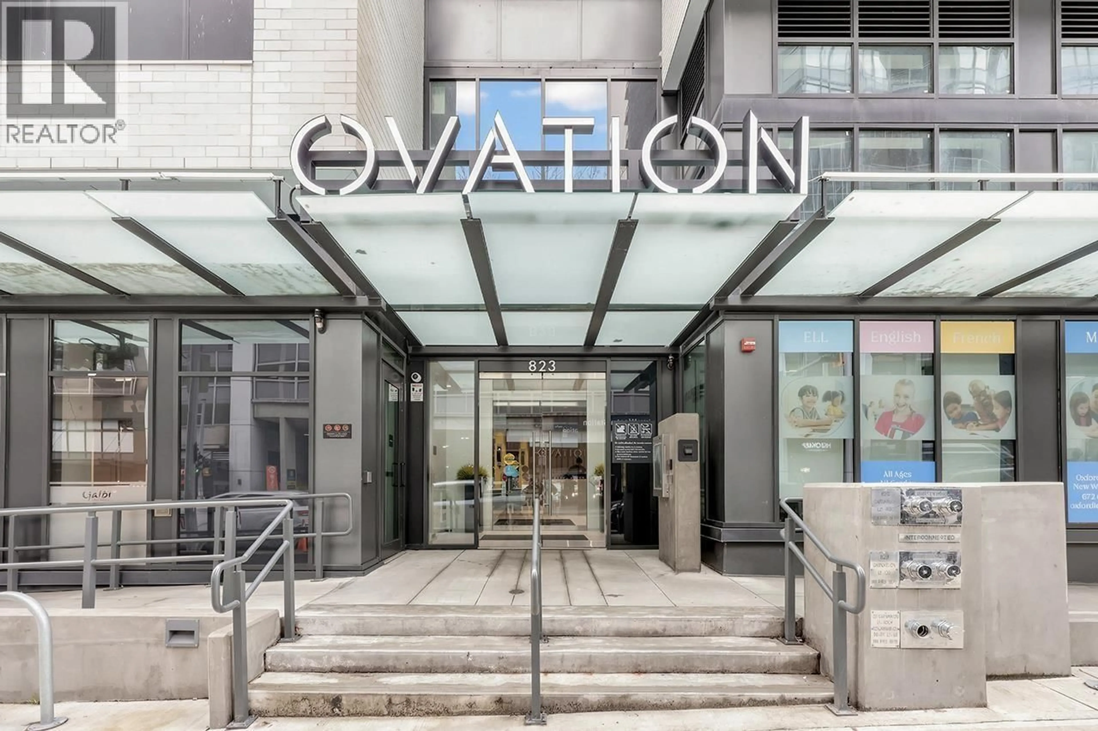 Indoor foyer for 1609 - 823 CARNARVON STREET, New Westminster British Columbia V3M0N5