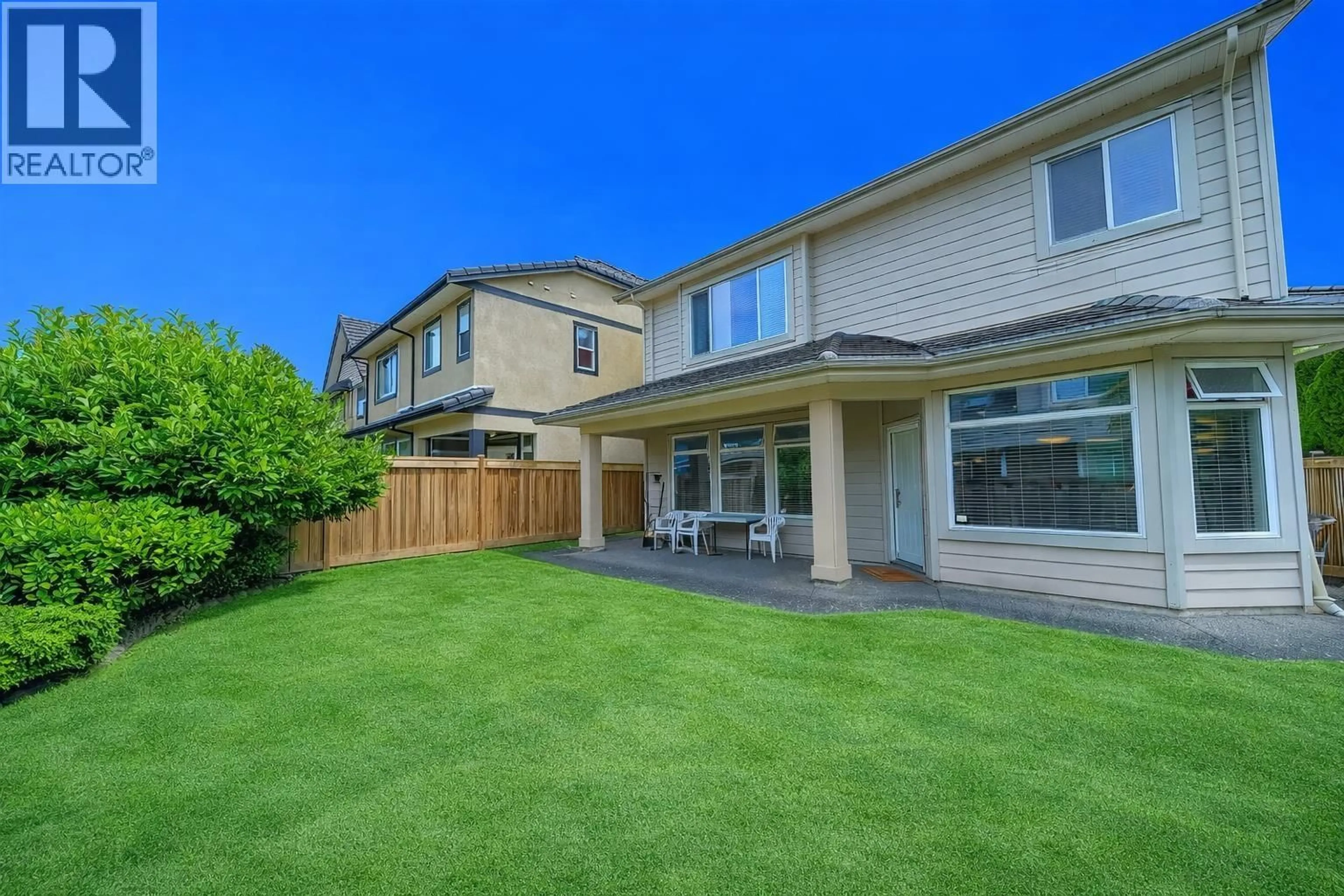 Patio, street for 6291 SEMLIN COURT, Richmond British Columbia V7C5S3