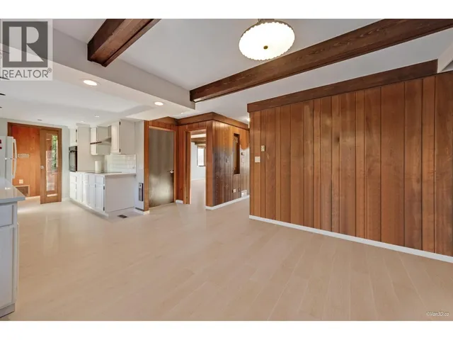 2317 KINGS AVENUE, West Vancouver 2