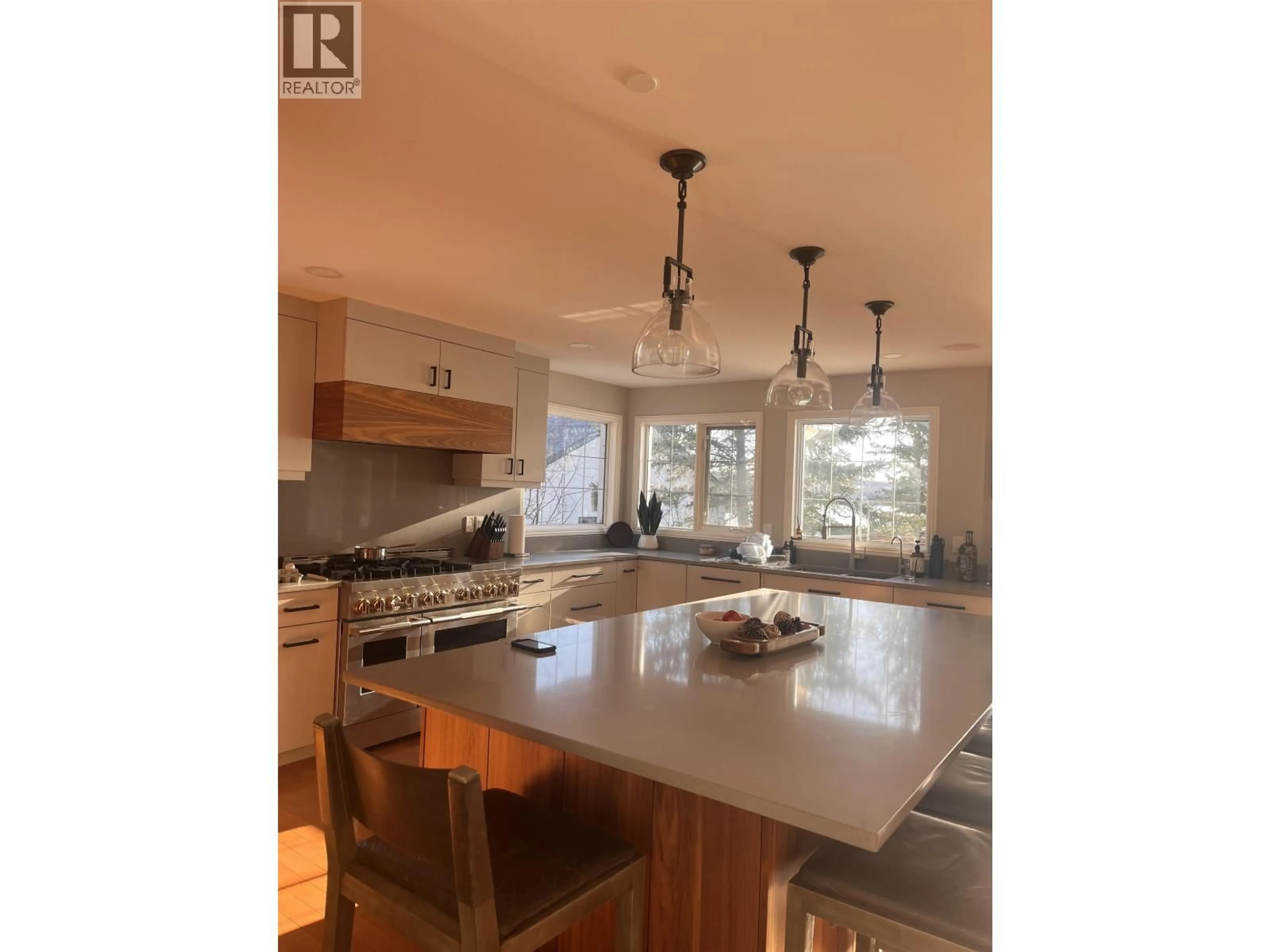 Open concept kitchen, unknown for 13777 GOLF COURSE ROAD, Charlie Lake British Columbia V1J8K8