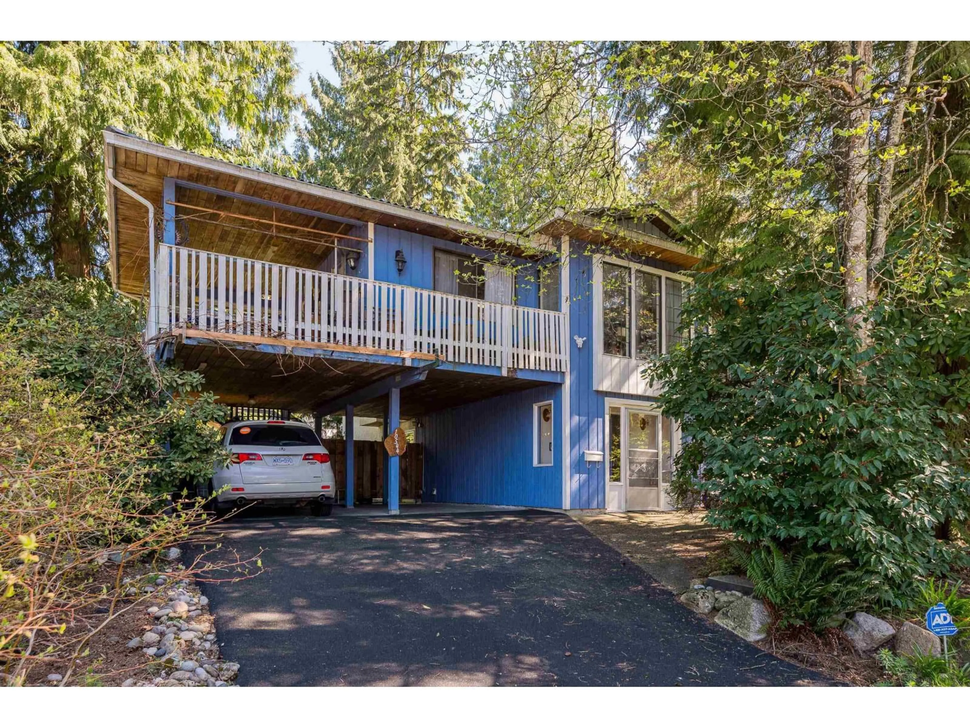 Home with vinyl exterior material, street for 10544 SUNCREST DRIVE, Delta British Columbia V4C2N5