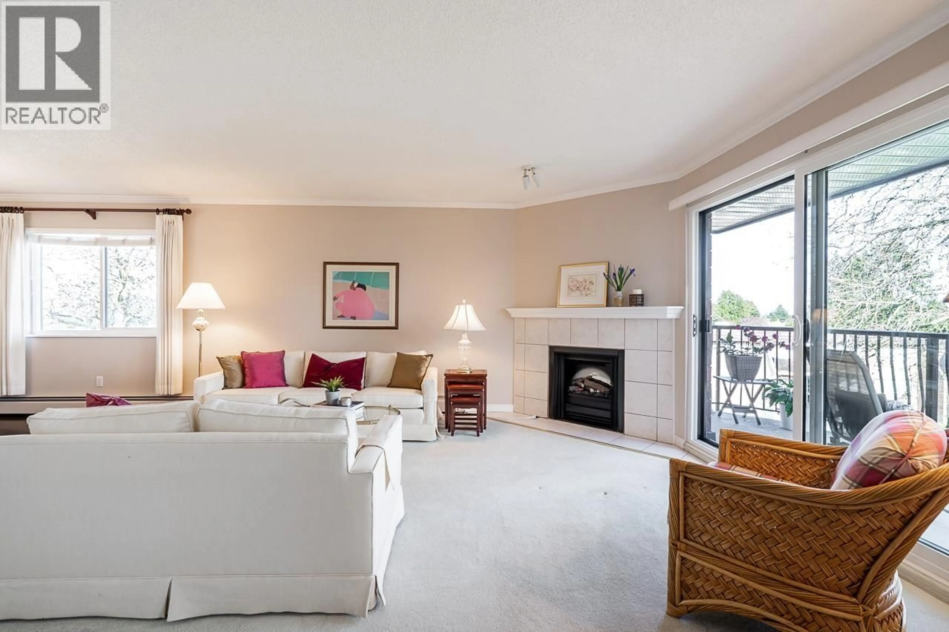 Living room with furniture, unknown for 303 - 10220 RYAN ROAD, Richmond British Columbia V7A4R1