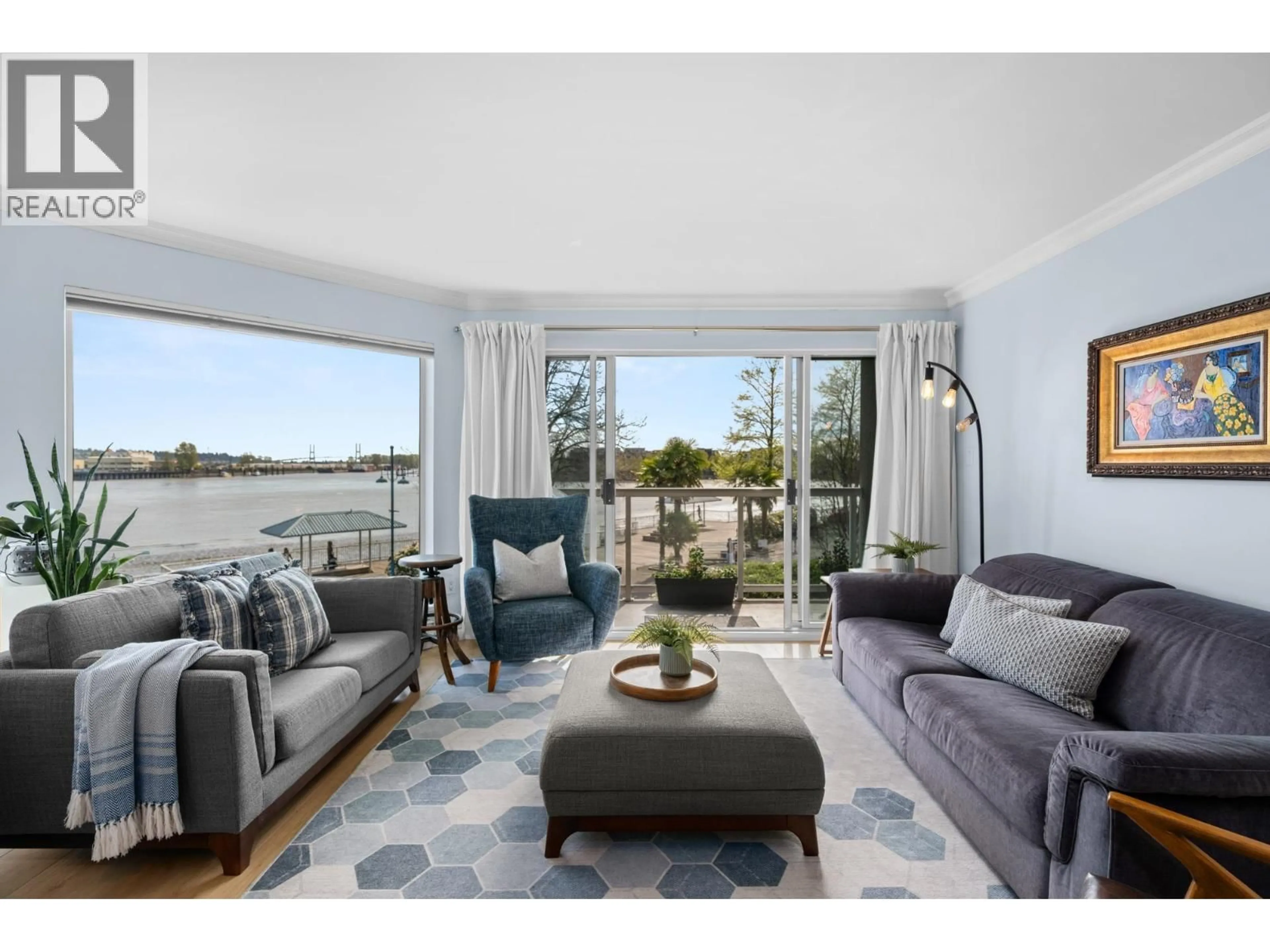 Living room with furniture, unknown for 211 - 31 RELIANCE COURT, New Westminster British Columbia V3M6C6