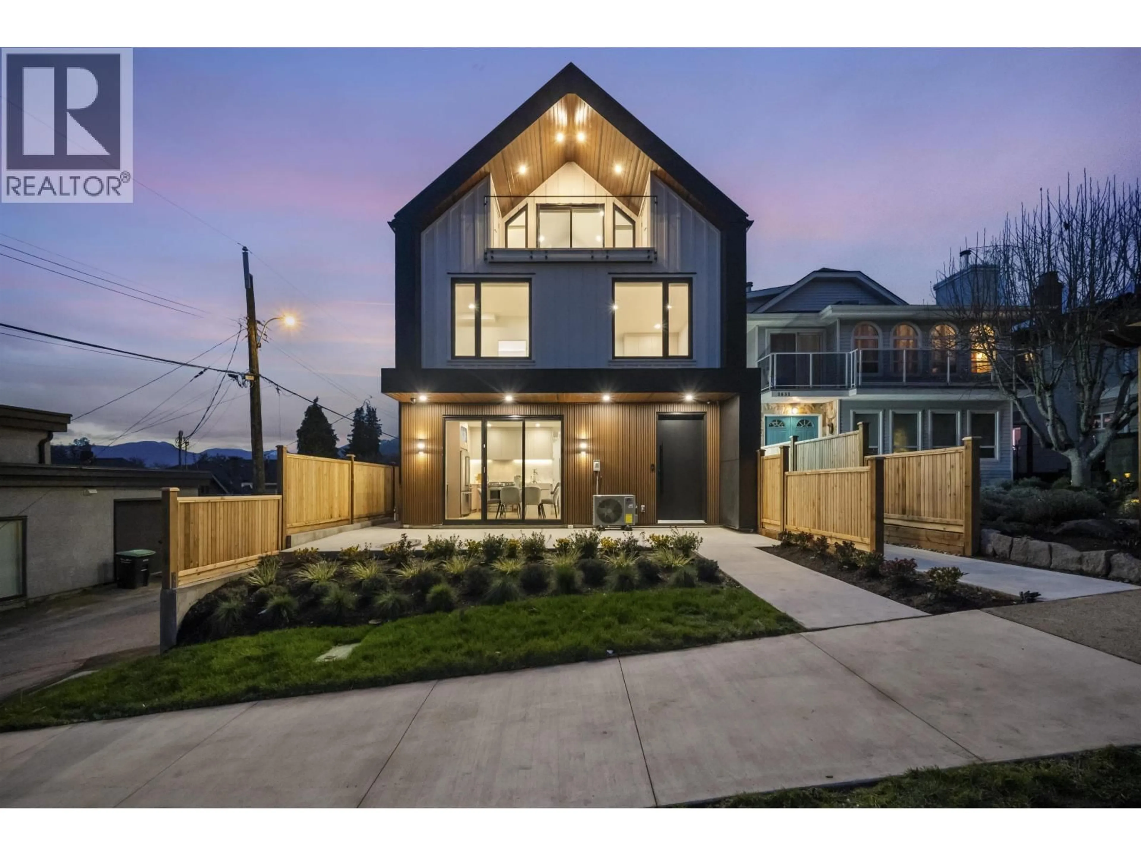 Home with brick exterior material, unknown for 1 - 3623 TRIUMPH STREET, Vancouver British Columbia V5K1V4