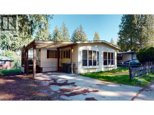 239 - 1830 MAMQUAM ROAD, Squamish 2