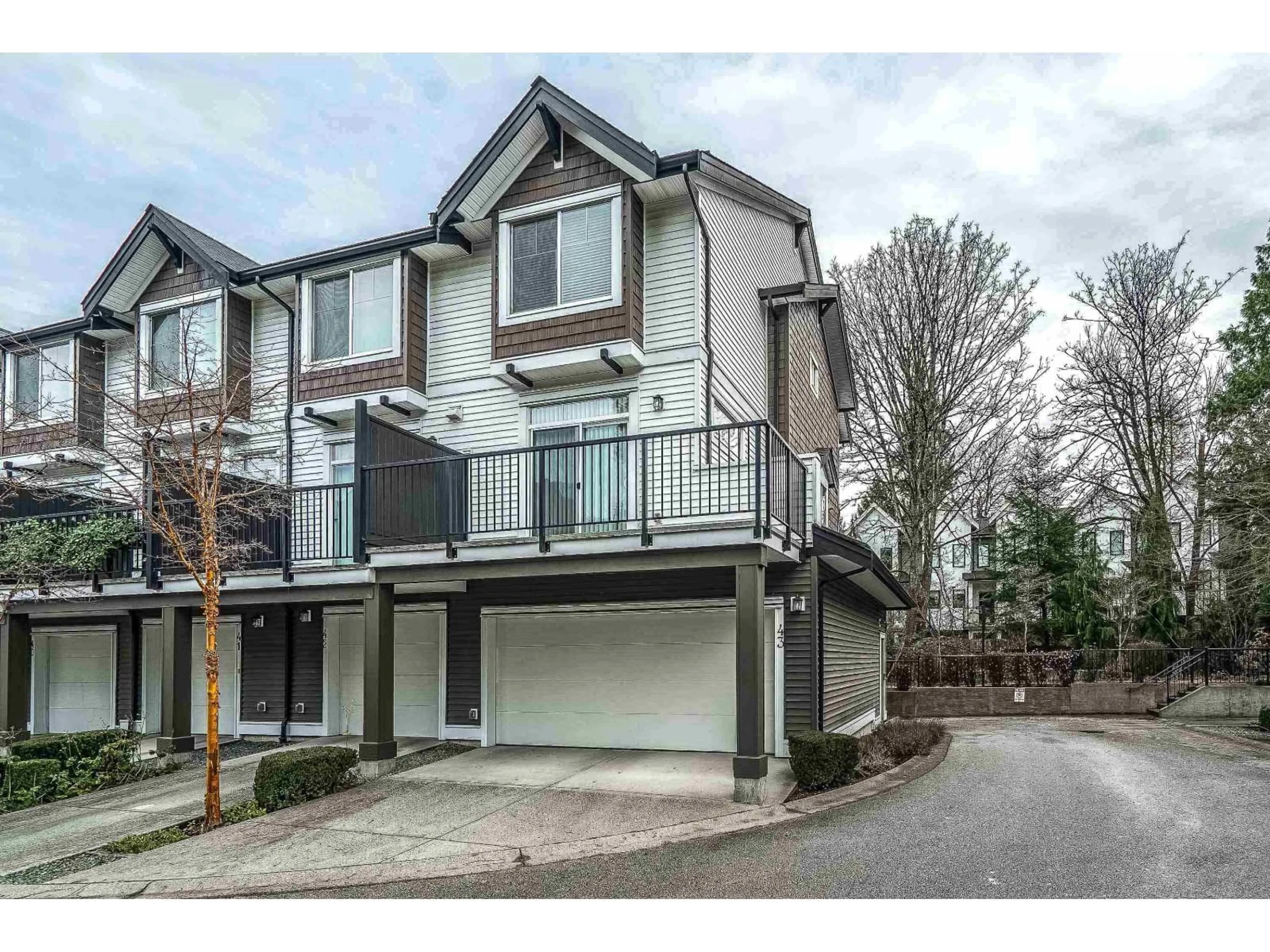 A pic from outside/outdoor area/front of a property/back of a property/a pic from drone, street for 43 - 14271 60 AVENUE, Surrey British Columbia V3X2N4