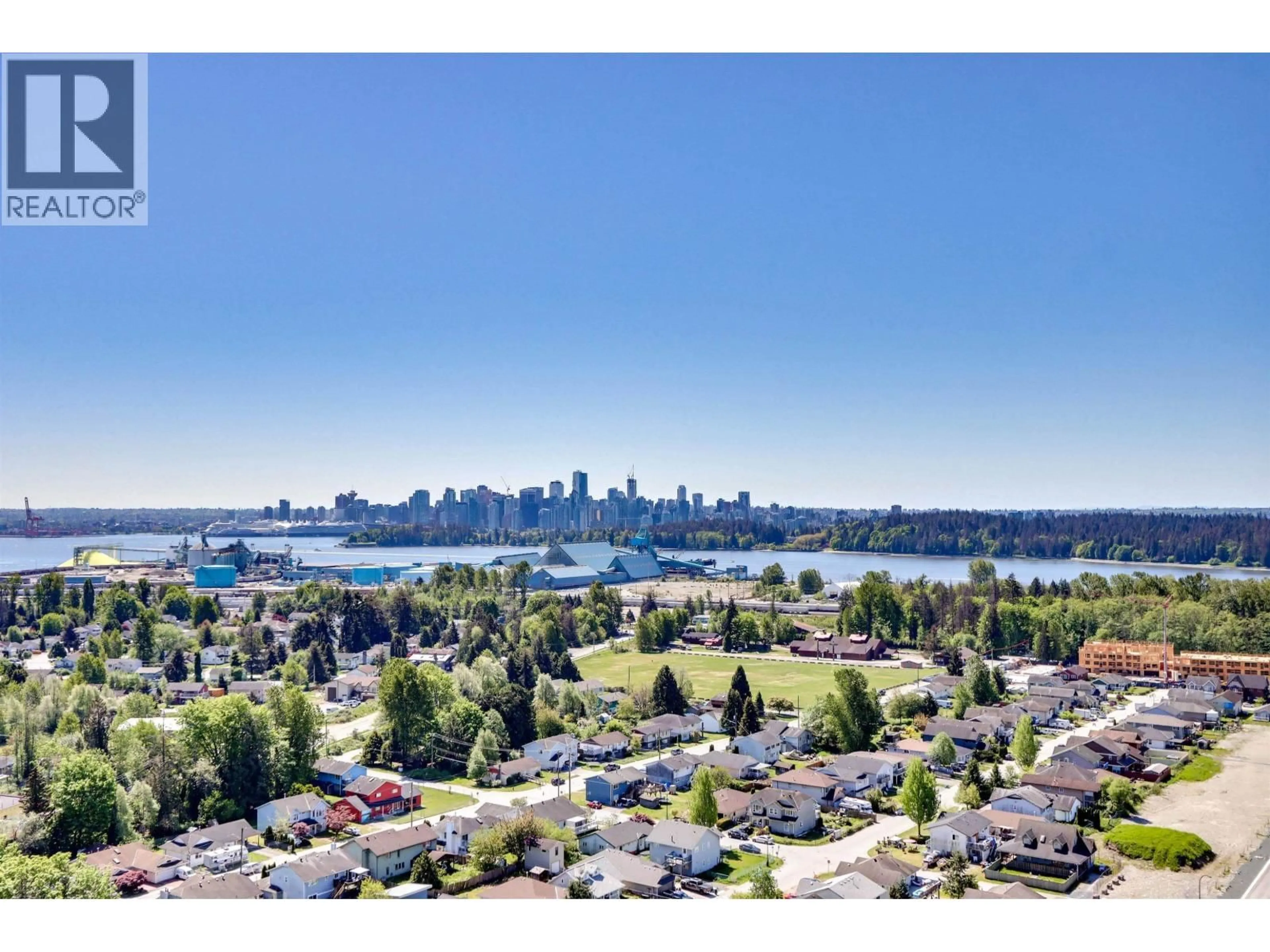 A pic from outside/outdoor area/front of a property/back of a property/a pic from drone, water/lake/river/ocean view for 2204 - 200 KLAHANIE COURT, West Vancouver British Columbia V3H5K7