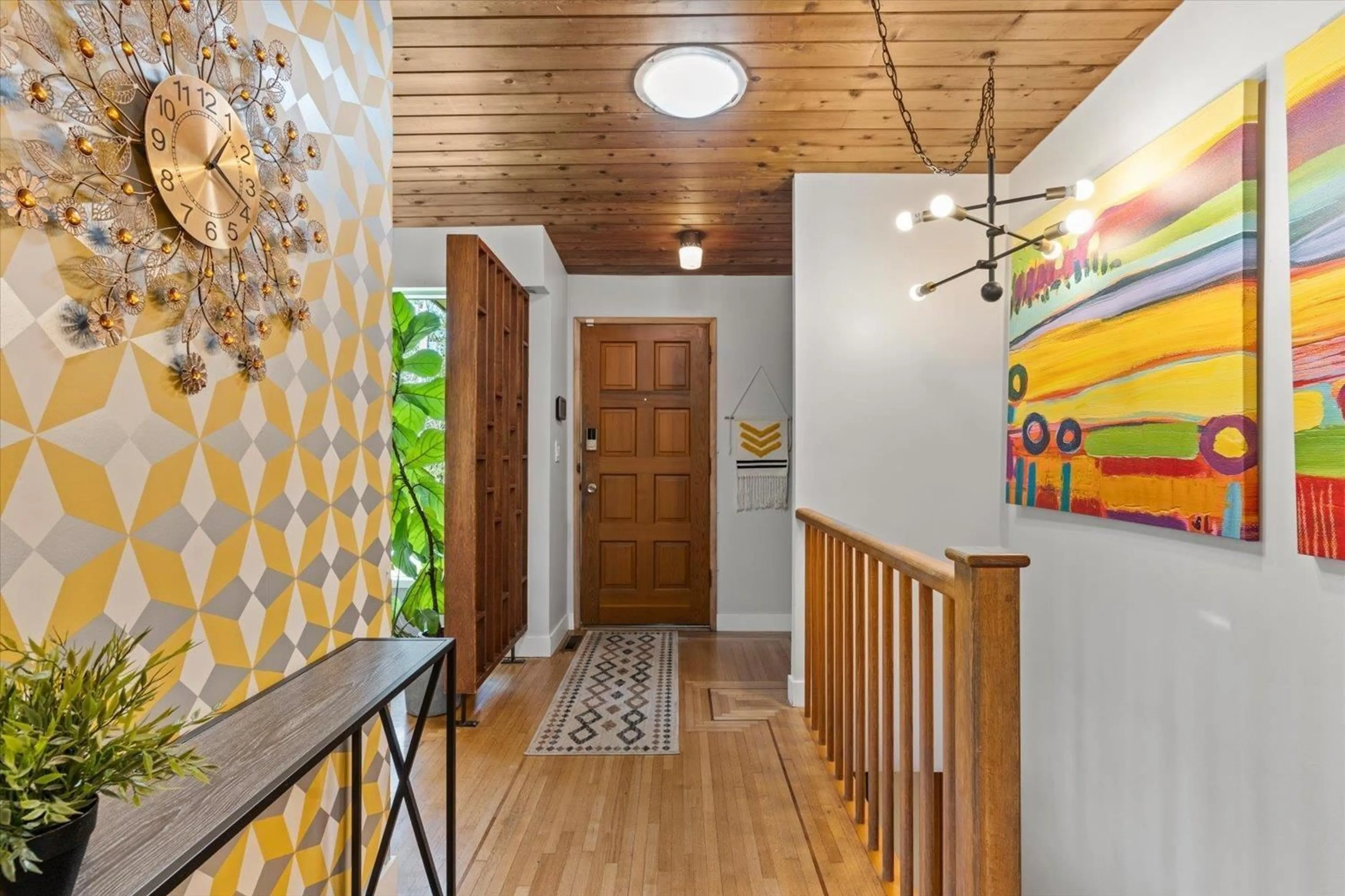 Indoor entryway for 46950 CRABTREE LANE, Chilliwack British Columbia V2P3M7