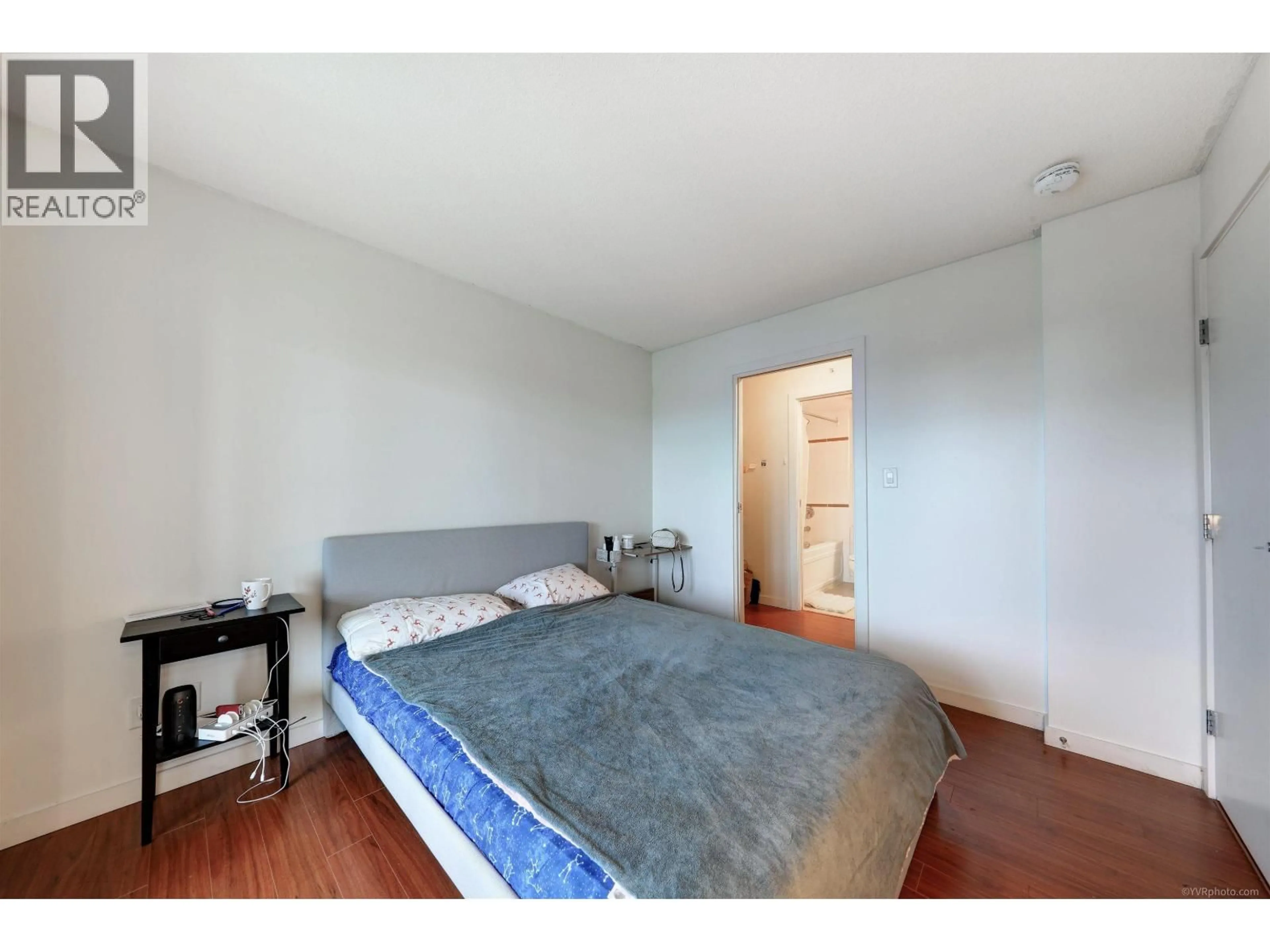 A pic of a room for 2611 - 610 GRANVILLE STREET, Vancouver British Columbia V6C3J3