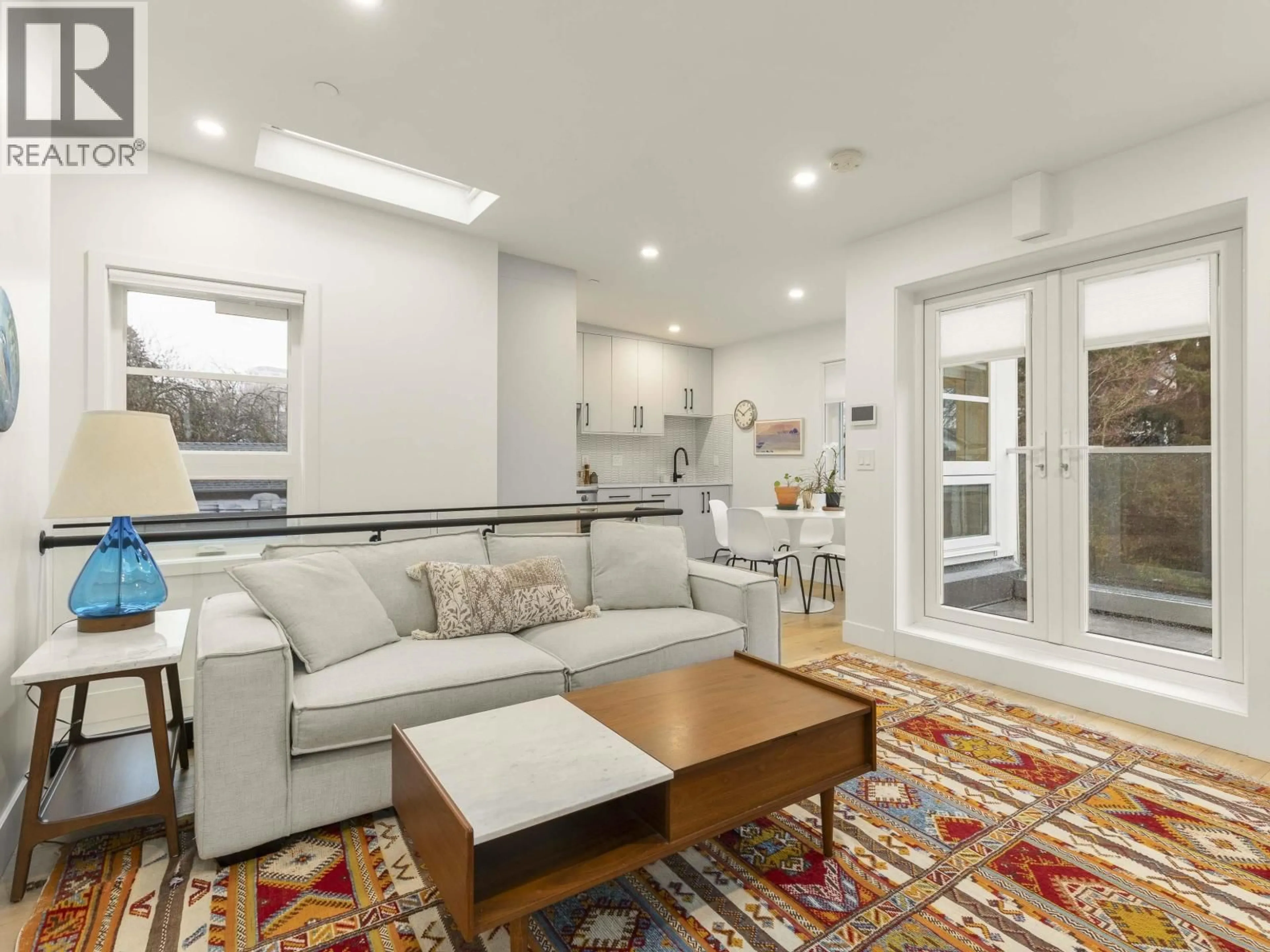 Living room with furniture, unknown for 517 11TH AVENUE, Vancouver British Columbia V5T2E1