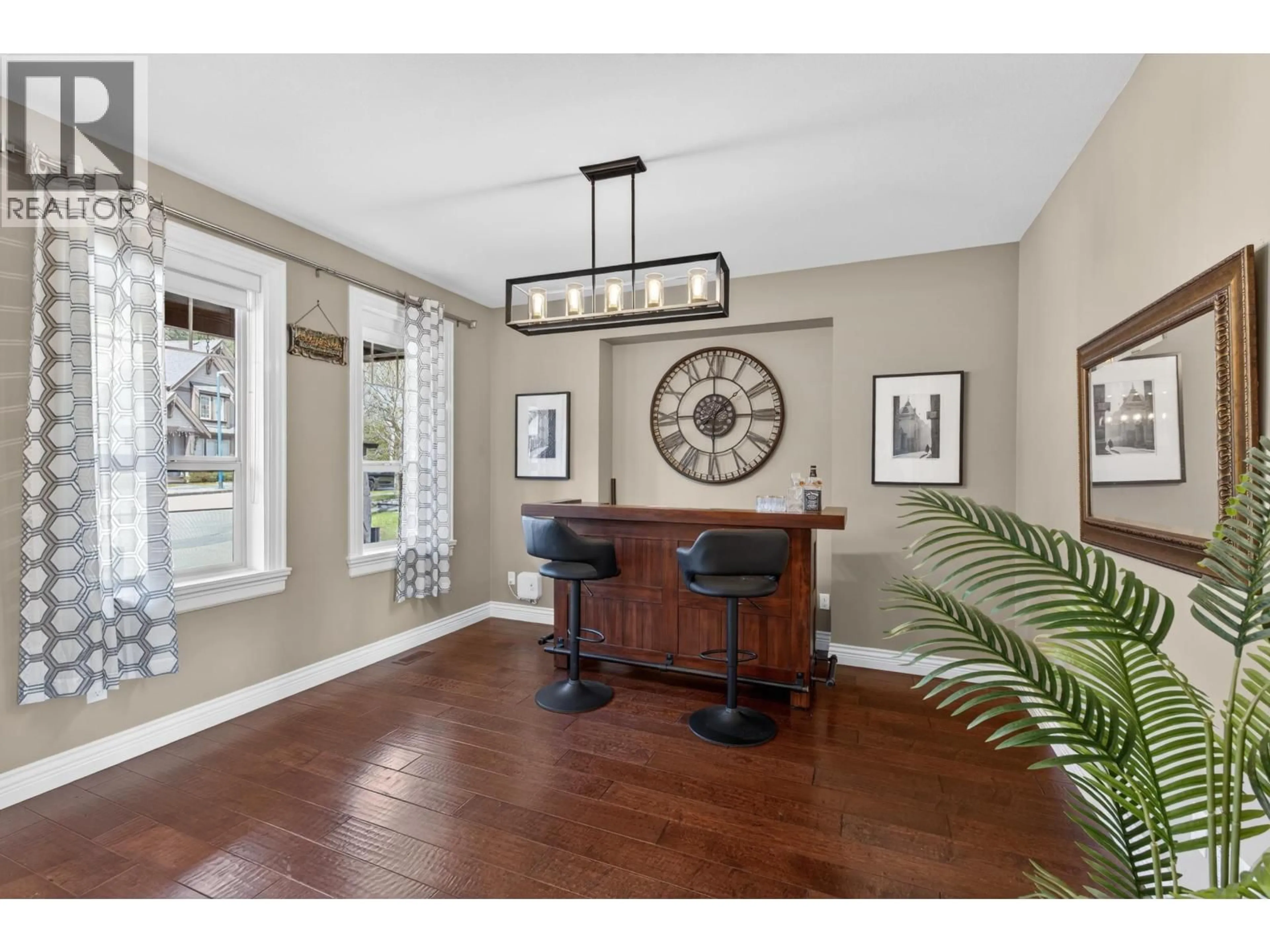 Indoor entryway for 1213 BURKEMONT PLACE, Coquitlam British Columbia V3B0C8