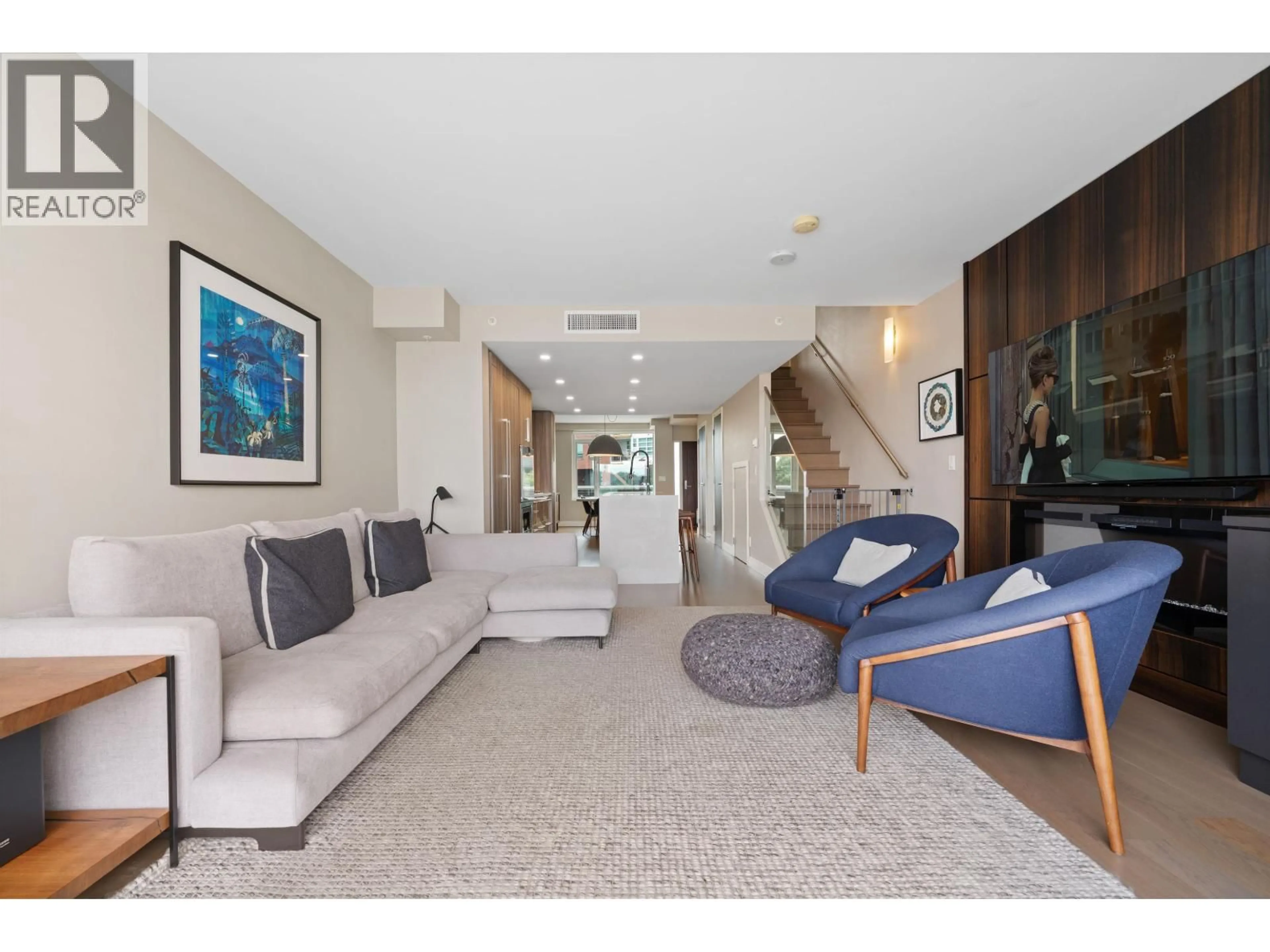 Living room with furniture, unknown for TH210 - 210 SALTER STREET, New Westminster British Columbia V3M0J9