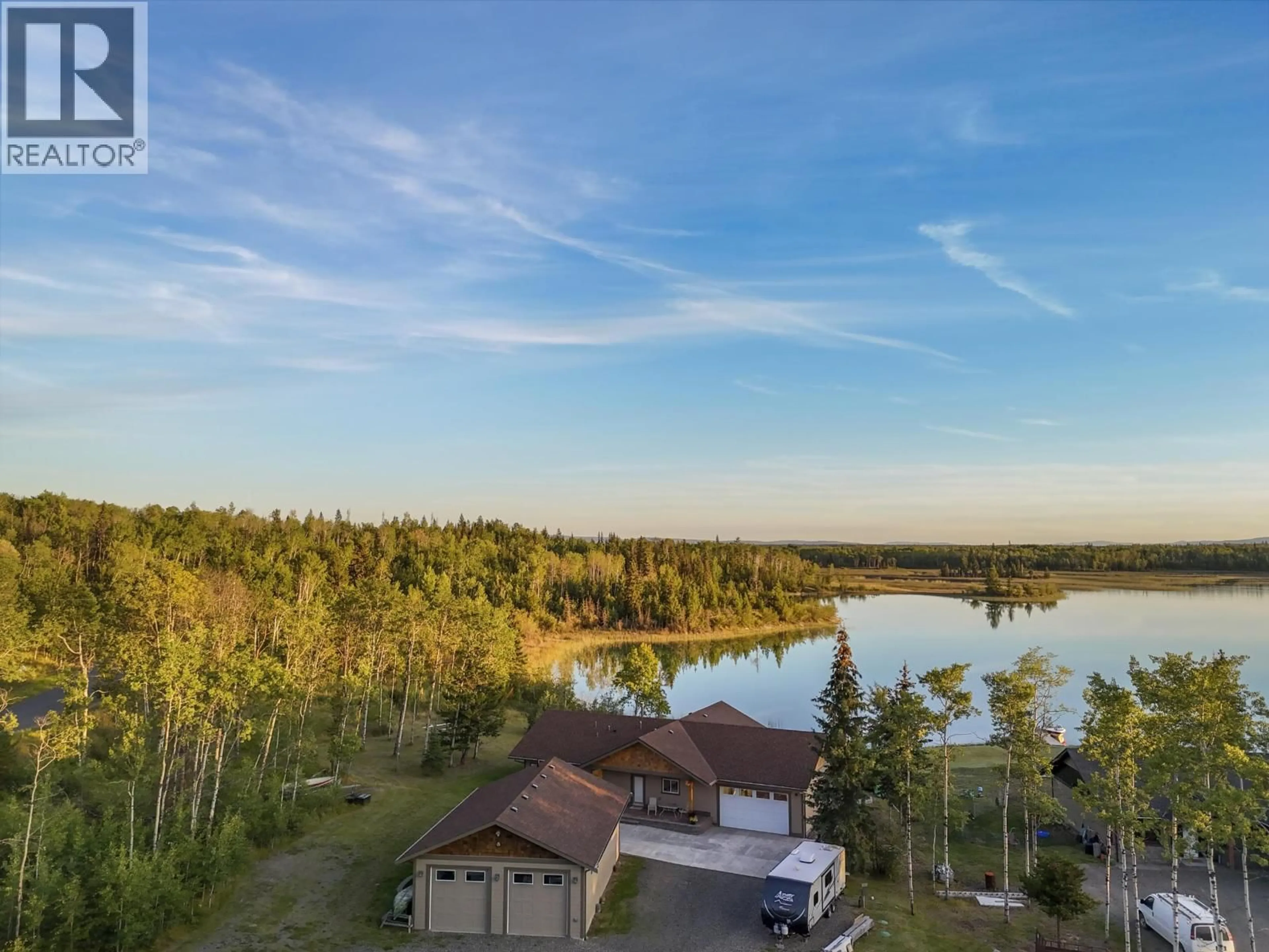 A pic from outside/outdoor area/front of a property/back of a property/a pic from drone, water/lake/river/ocean view for 1 POINT ROAD, Lone Butte British Columbia V0K2K2
