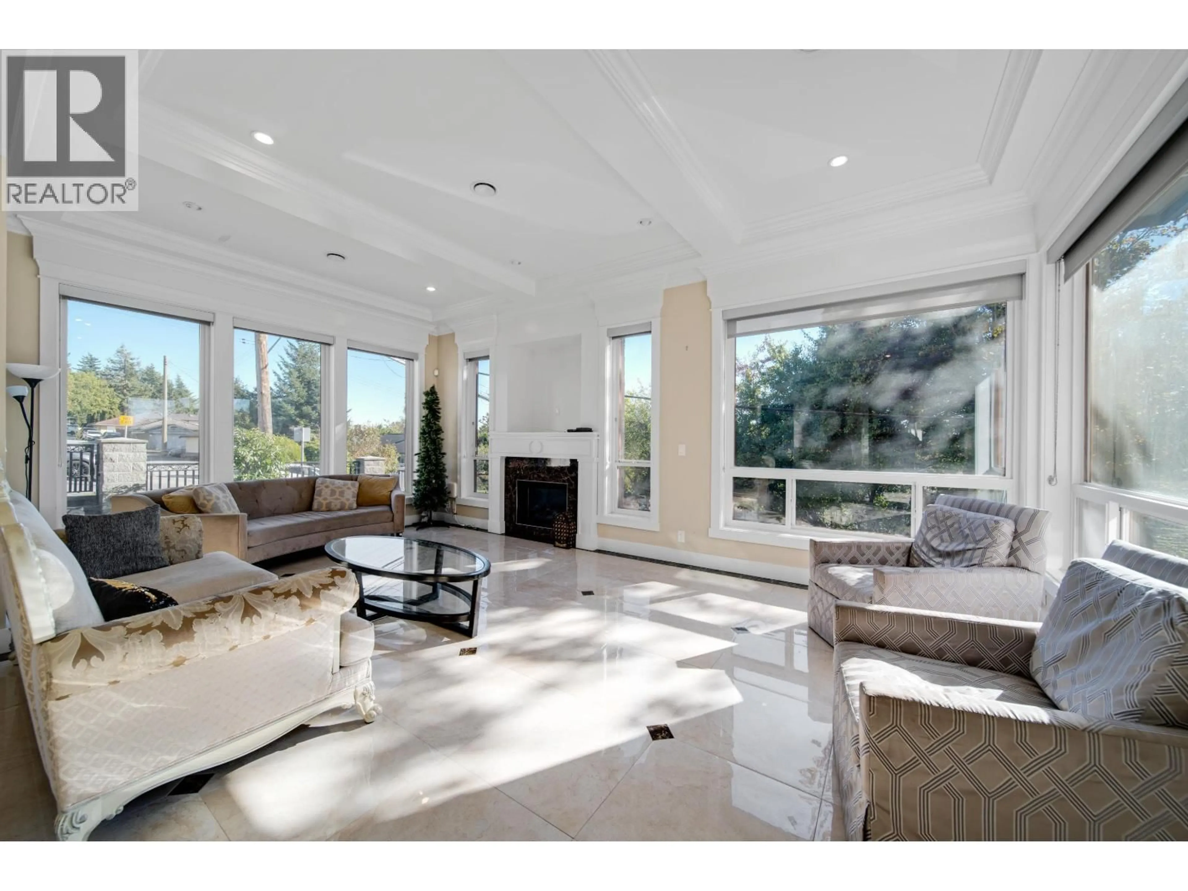 Living room with furniture, ceramic/tile floor for 8543 ROYAL OAK AVENUE, Burnaby British Columbia V5J4L5