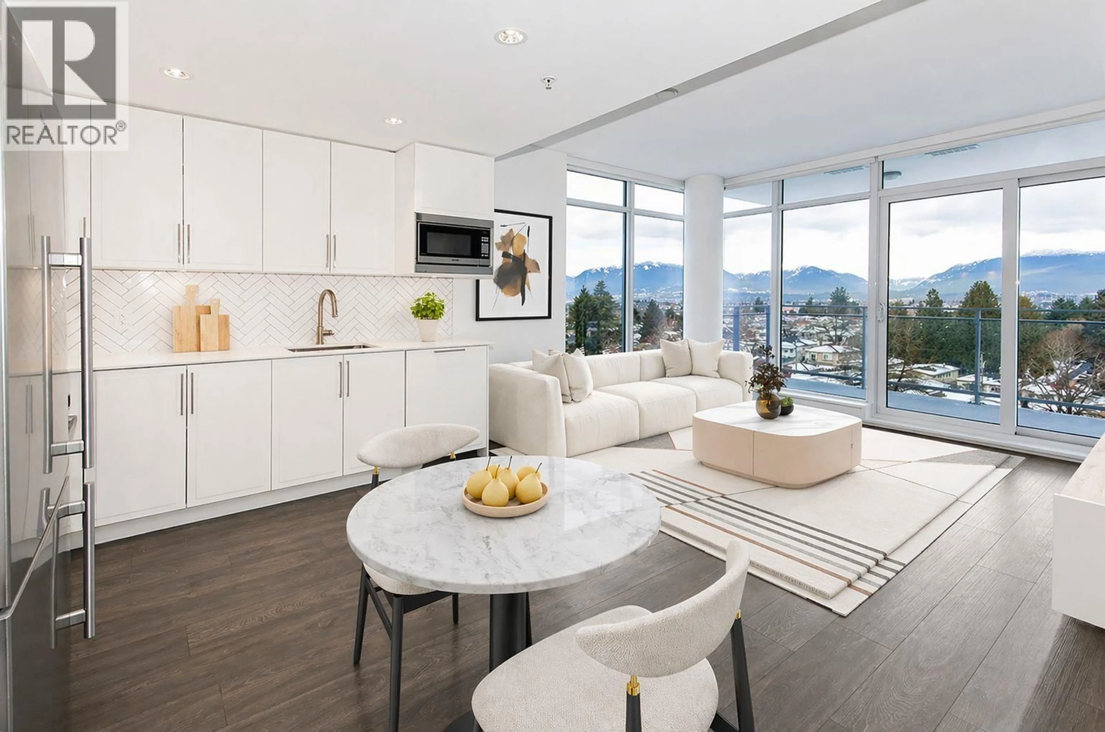 Open concept kitchen, unknown for 808 - 2435 KINGSWAY STREET, Vancouver British Columbia V5R5G8
