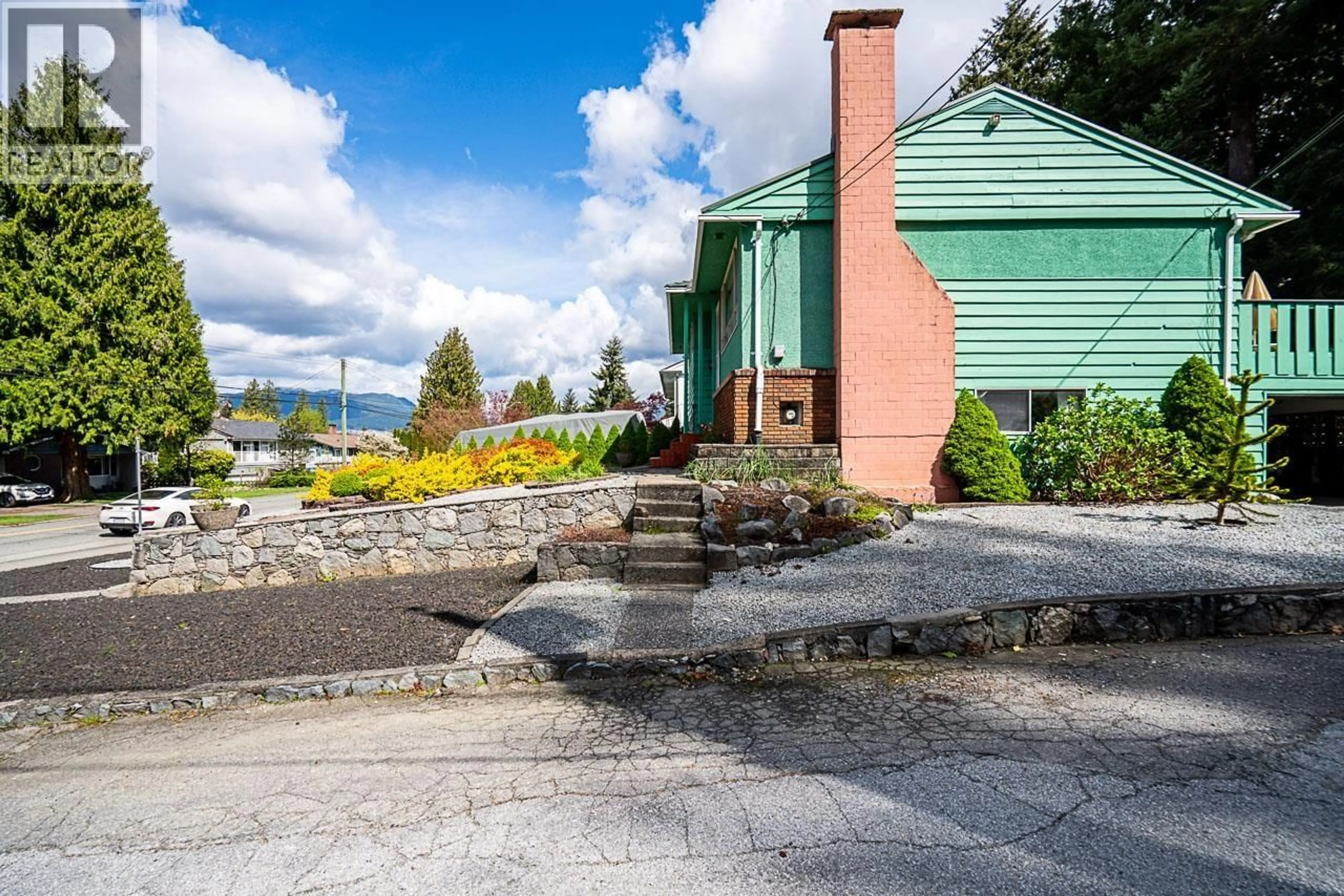 Patio, street for 1710 WESTERN DRIVE, Port Coquitlam British Columbia V3C2X3