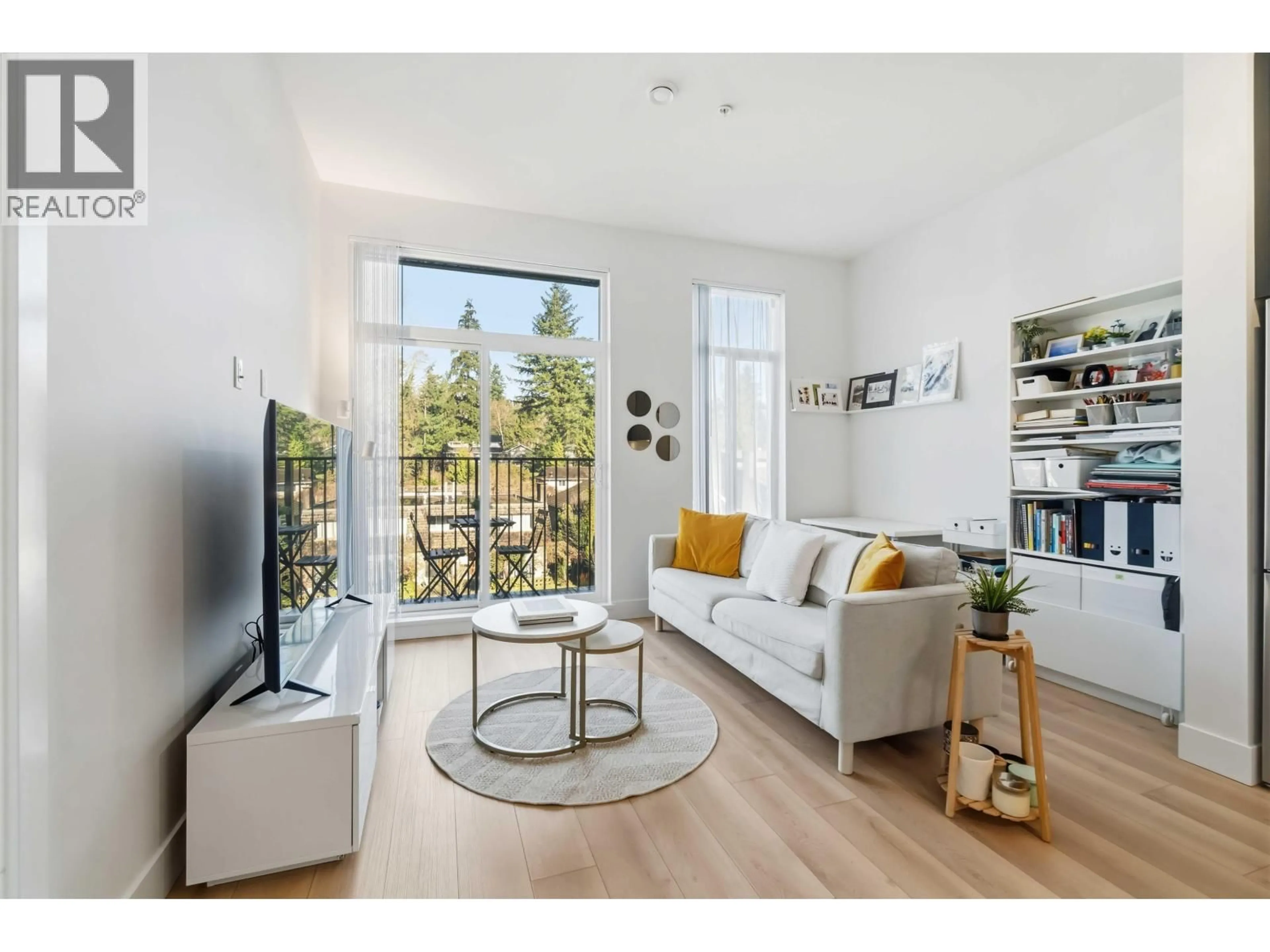 Living room with furniture, unknown for 310 - 718 EDGAR AVENUE, Coquitlam British Columbia V3K0H2