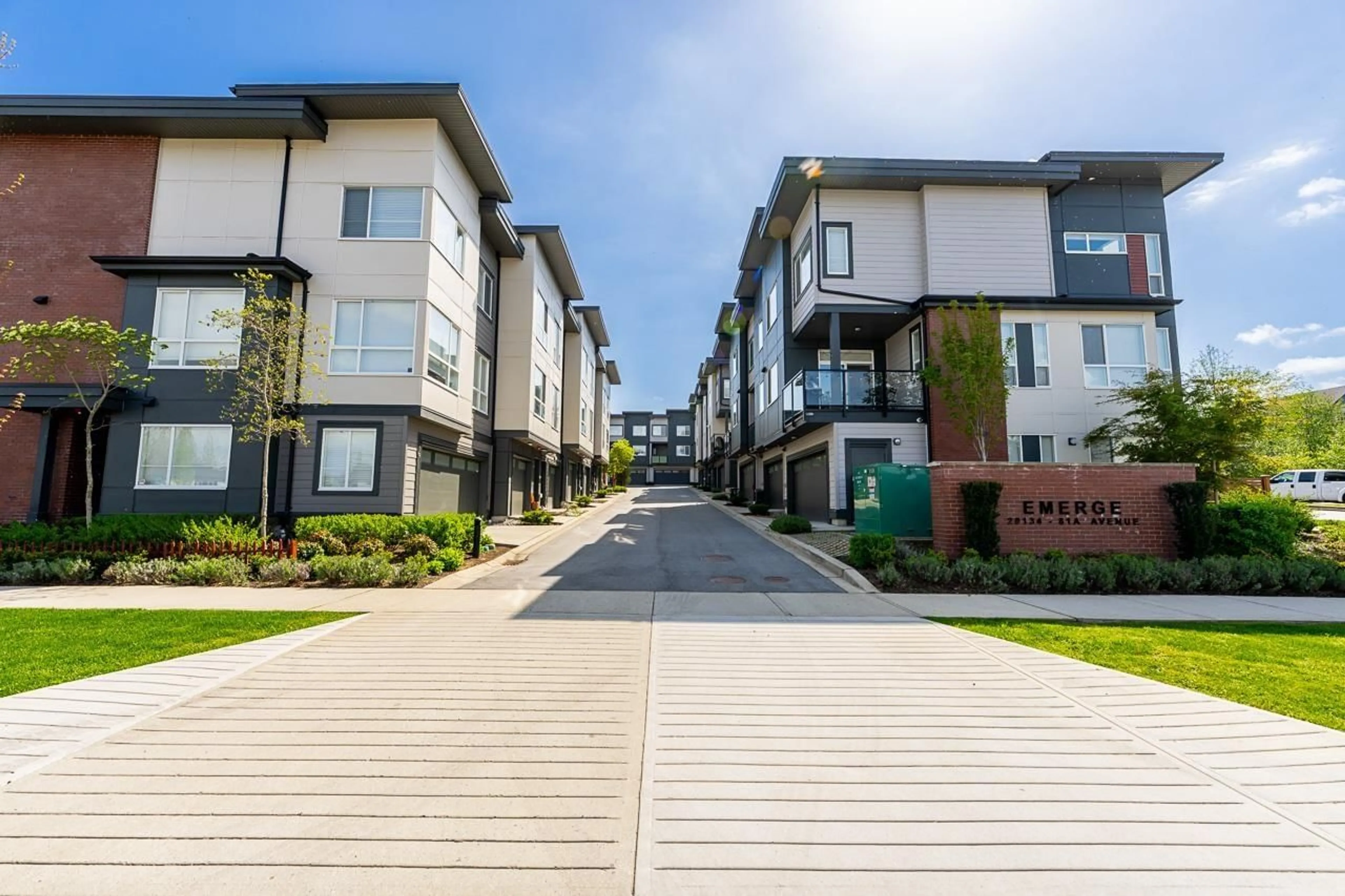 Unknown for 11 - 20134 81A AVENUE, Langley British Columbia V2Y4L4