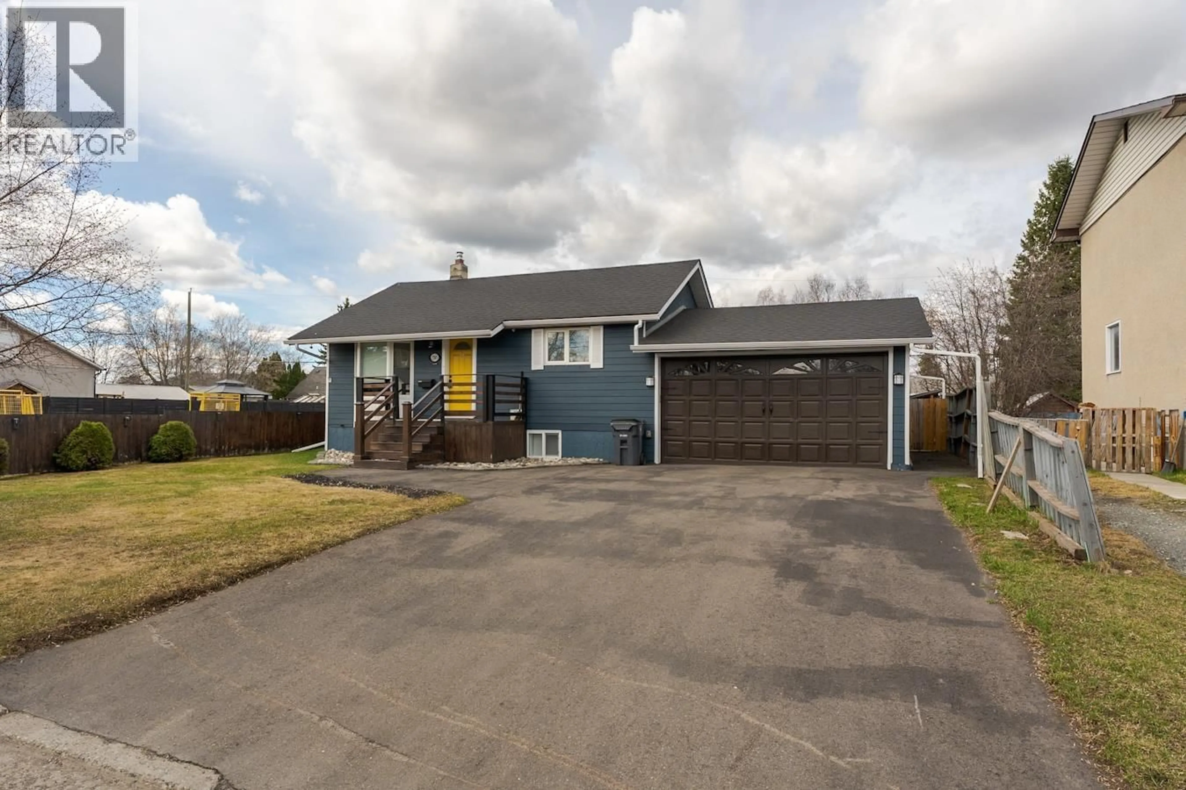 Home with vinyl exterior material, street for 1745 NORWOOD STREET, Prince George British Columbia V2L1X7