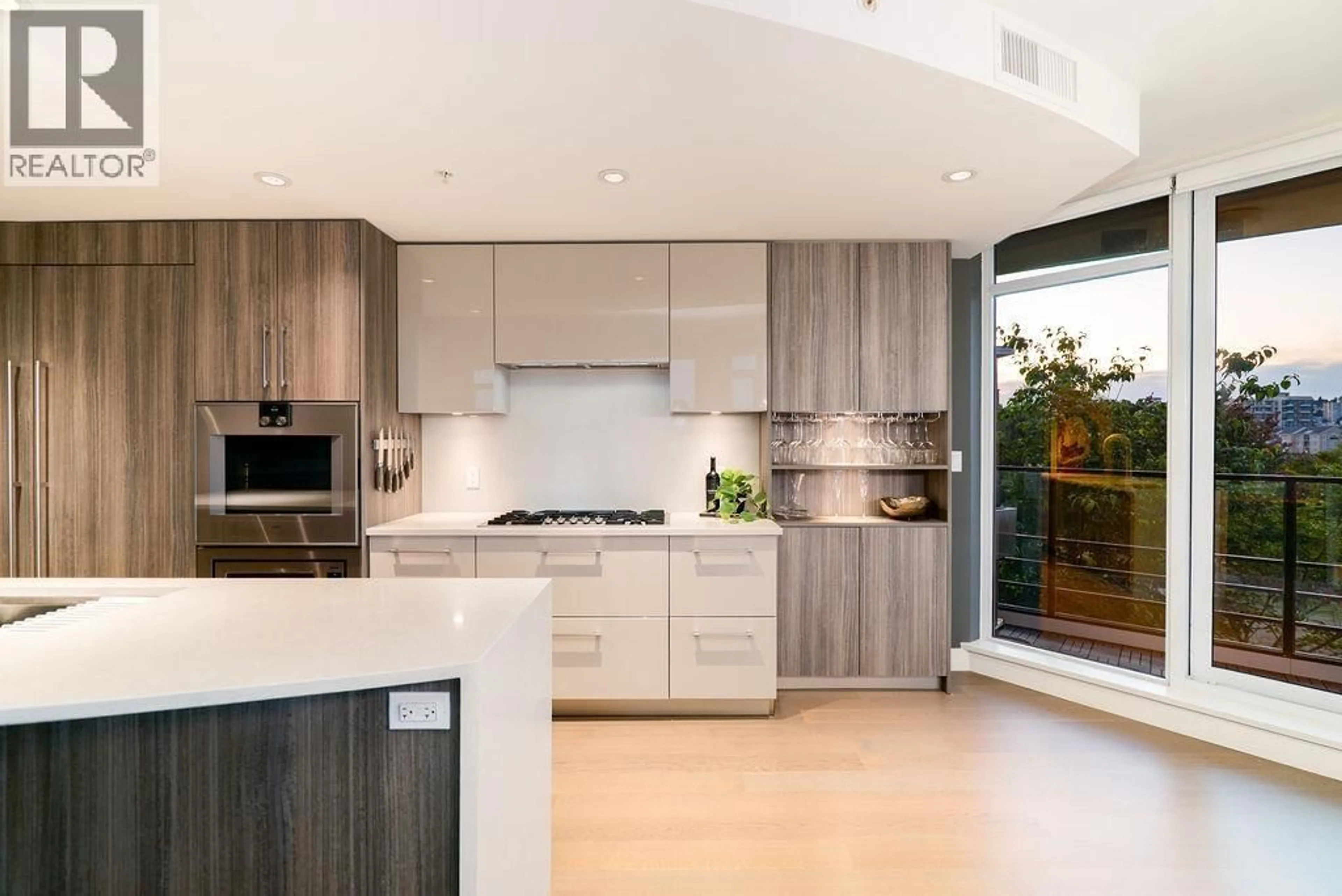 Contemporary kitchen, unknown for 305 - 210 SALTER STREET, New Westminster British Columbia V3M0J9
