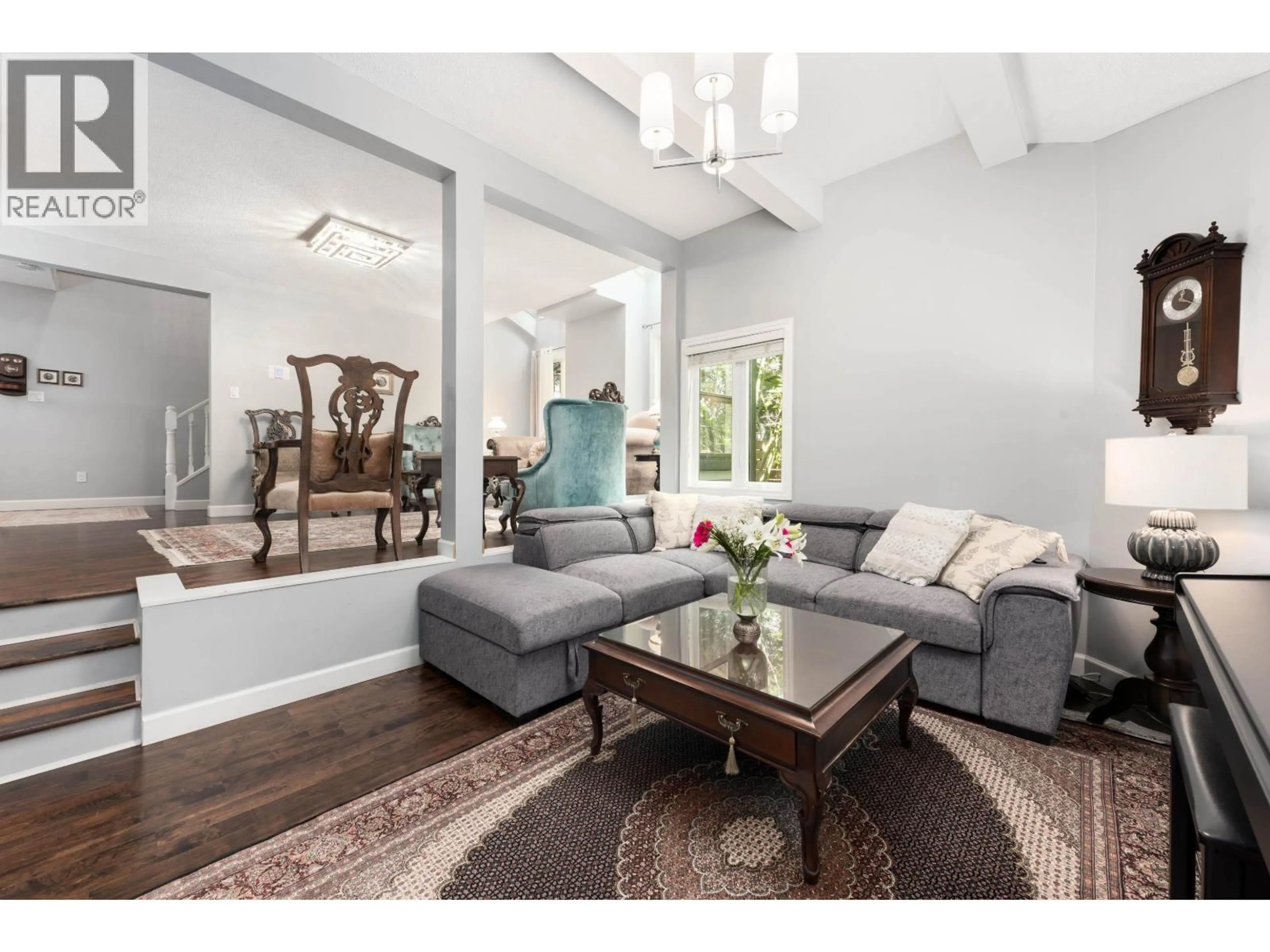 Living room with furniture, unknown for 1991 CEDAR VILLAGE CRESCENT, North Vancouver British Columbia V7J3P5