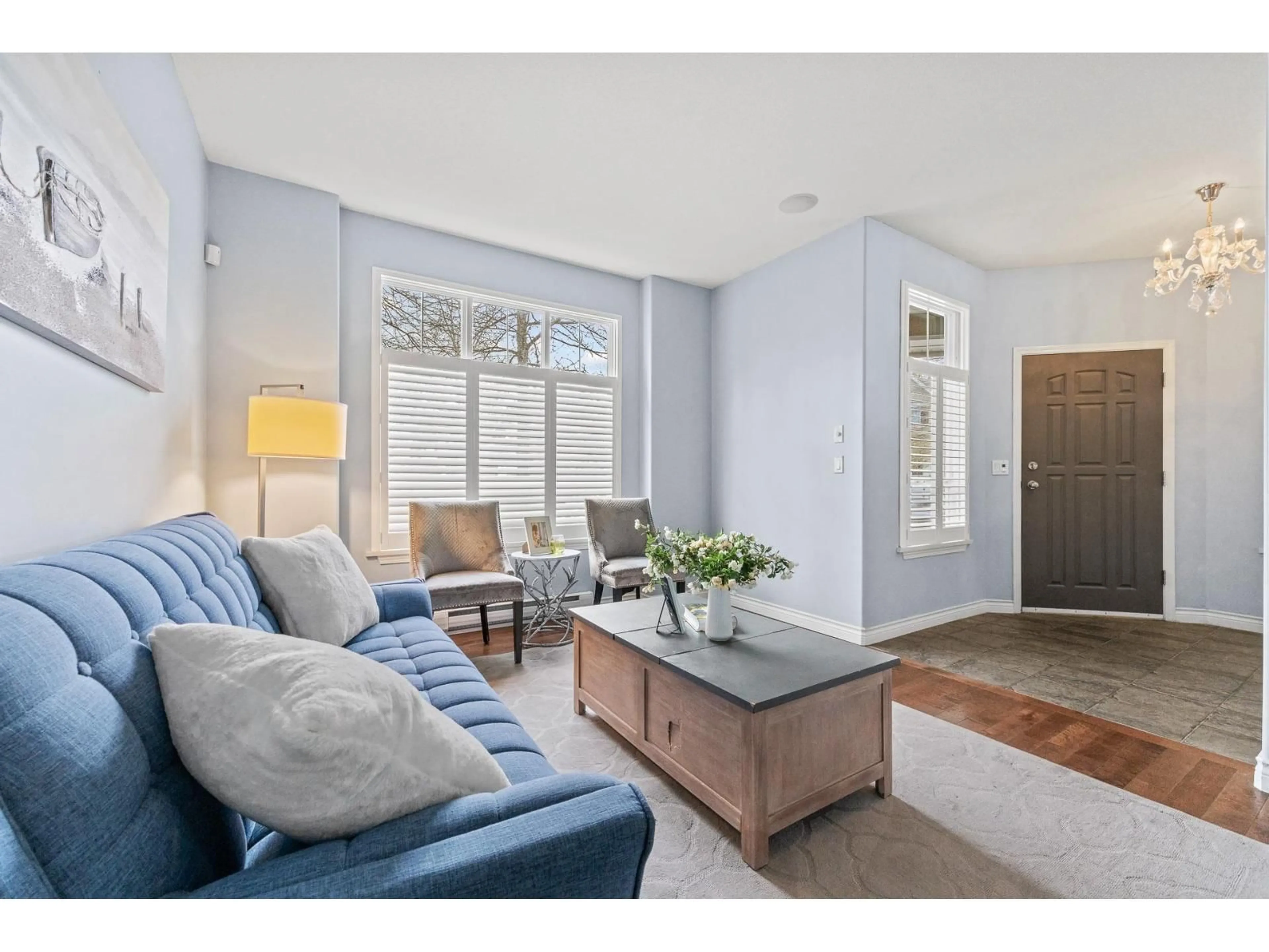 Living room with furniture, unknown for 3307 ROSEMARY HEIGHTS CRESCENT, Surrey British Columbia V3Z0K7