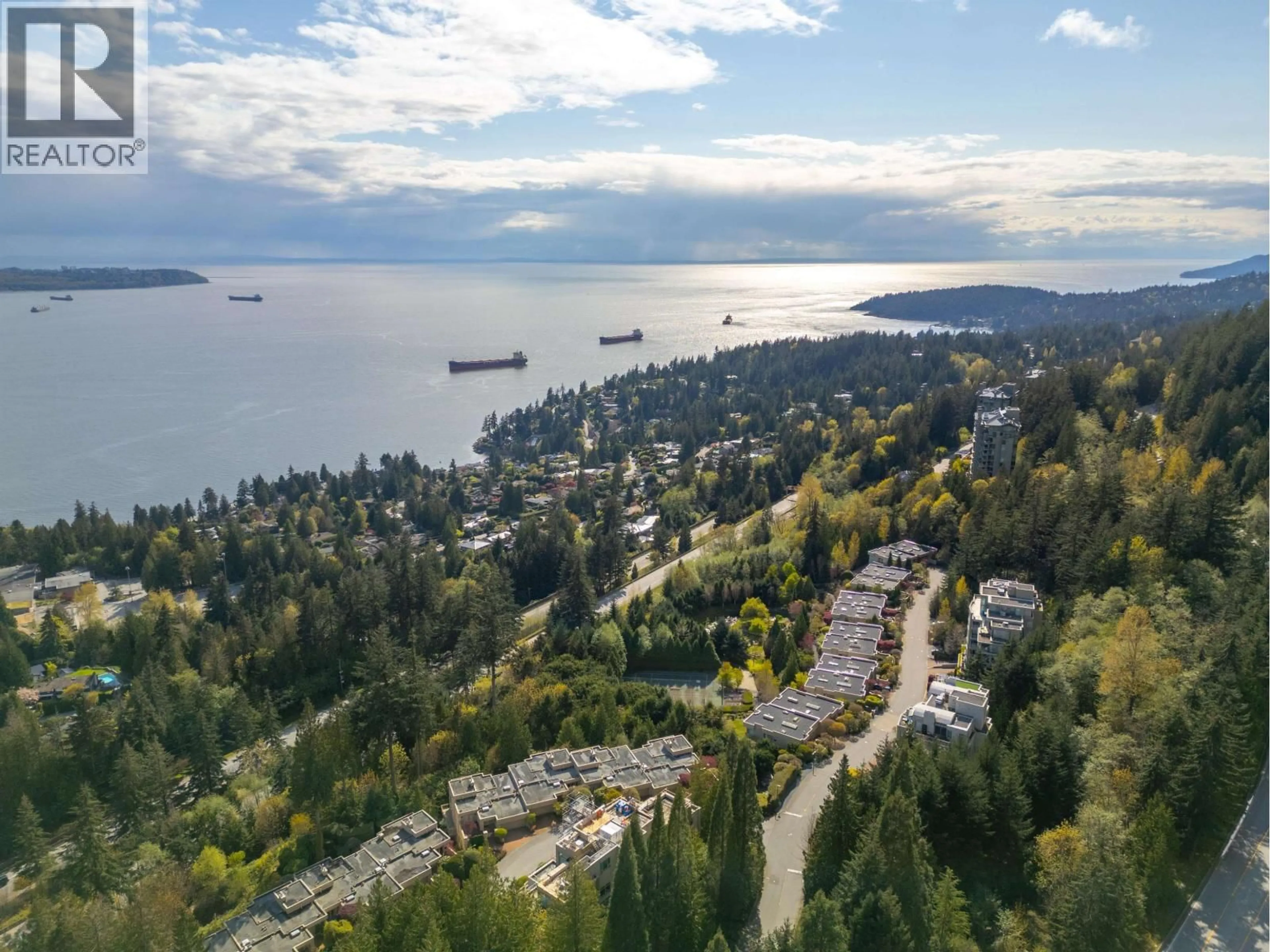 A pic from outside/outdoor area/front of a property/back of a property/a pic from drone, water/lake/river/ocean view for 3112 DEER RIDGE DRIVE, West Vancouver British Columbia V7S4W1