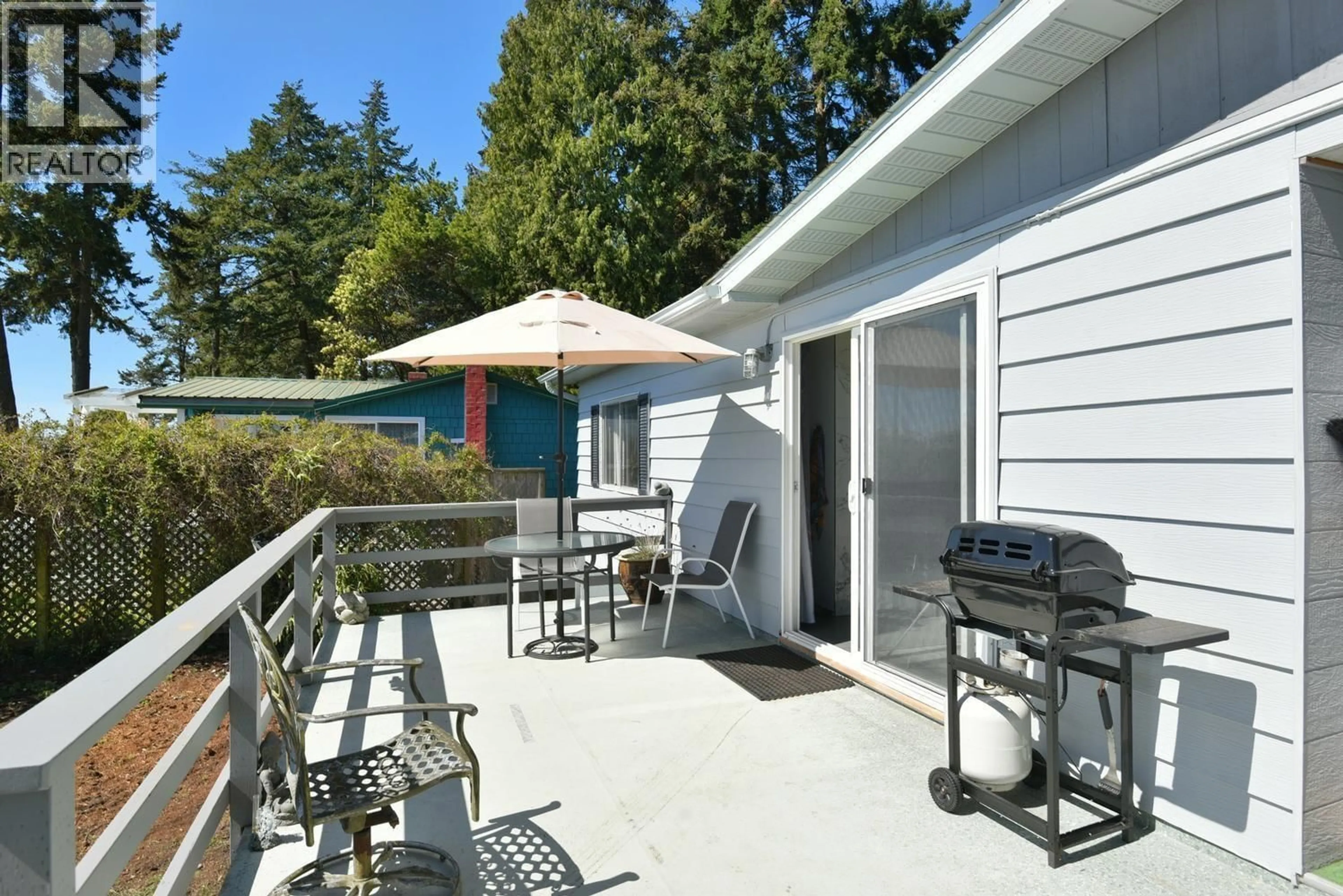Patio, water/lake/river/ocean view for 4485 STALASHEN DRIVE, Sechelt British Columbia V7Z0B3