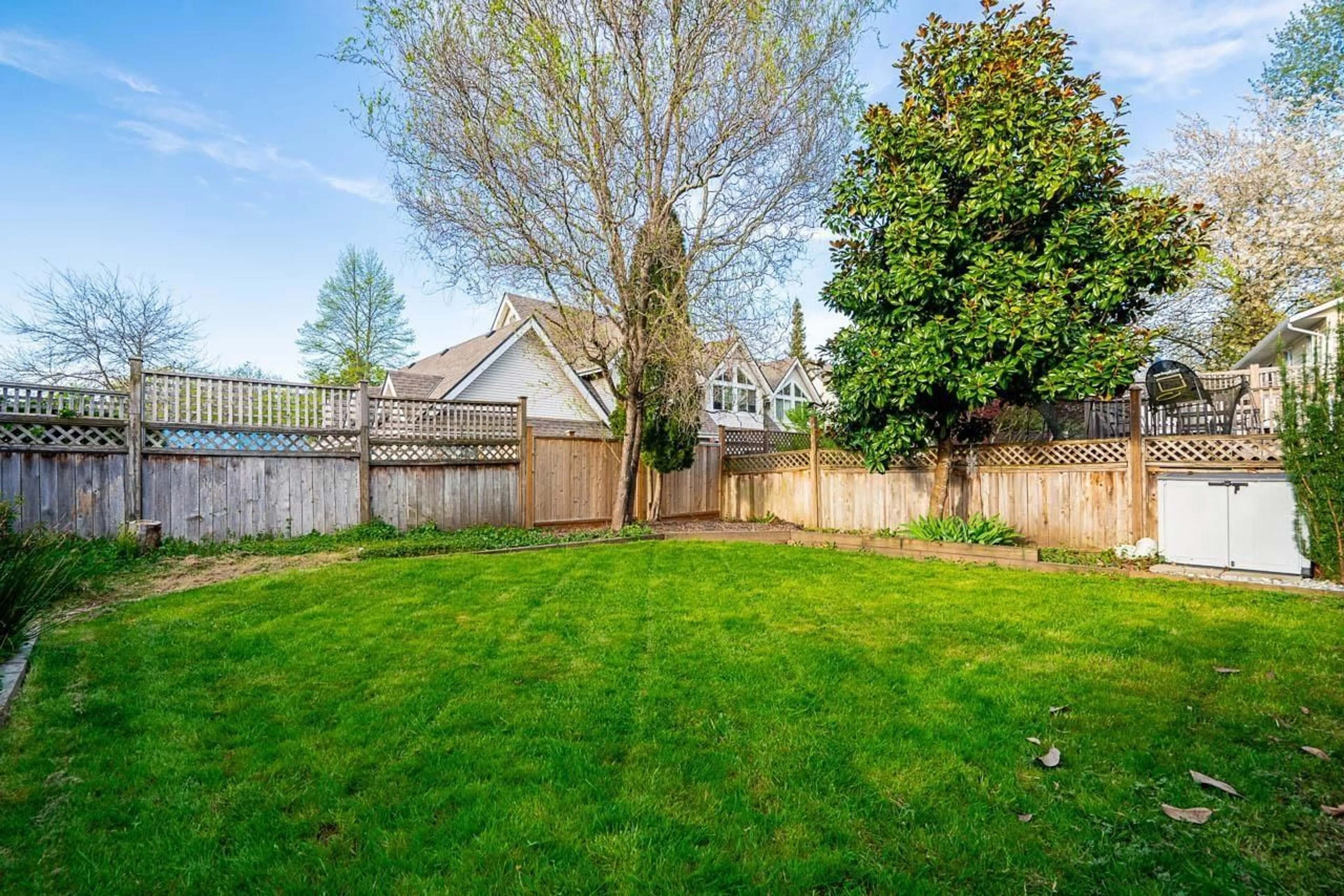 Unknown for 2283 WILLOUGHBY COURT, Langley British Columbia V2Y1C4