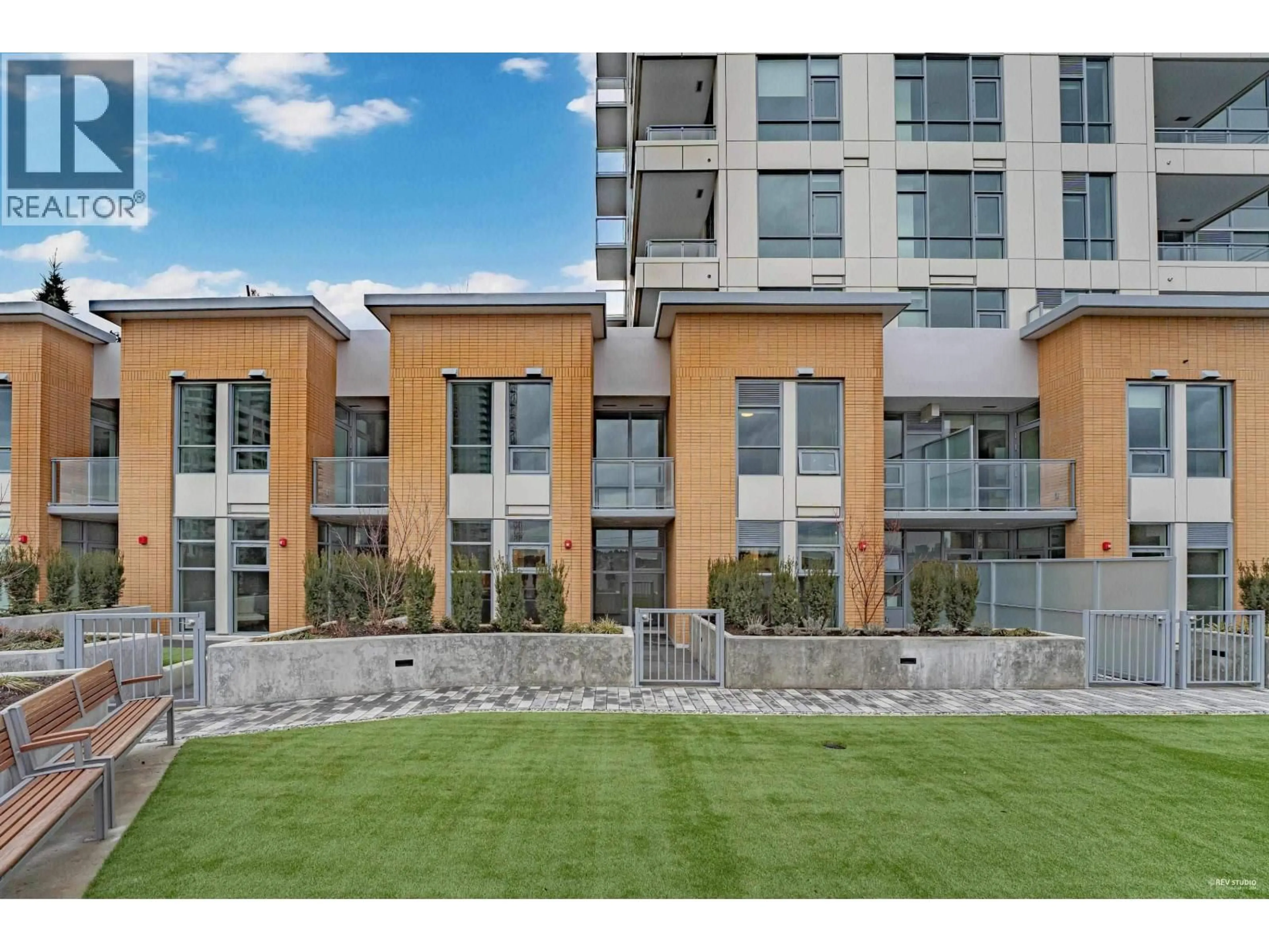 Patio, unknown for 205 - 618 CARNARVON STREET, New Westminster British Columbia V3M0N9