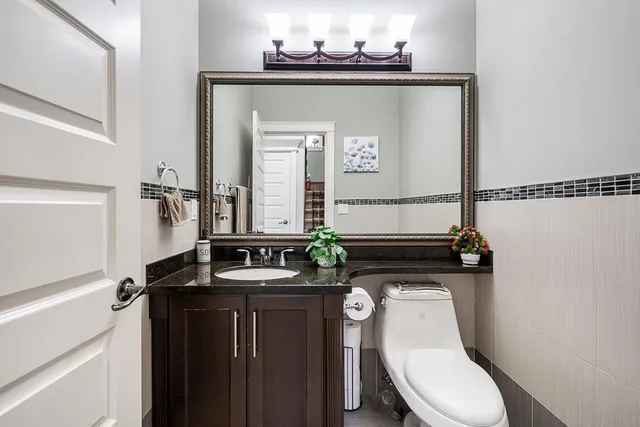 6633 125A STREET, Surrey 3