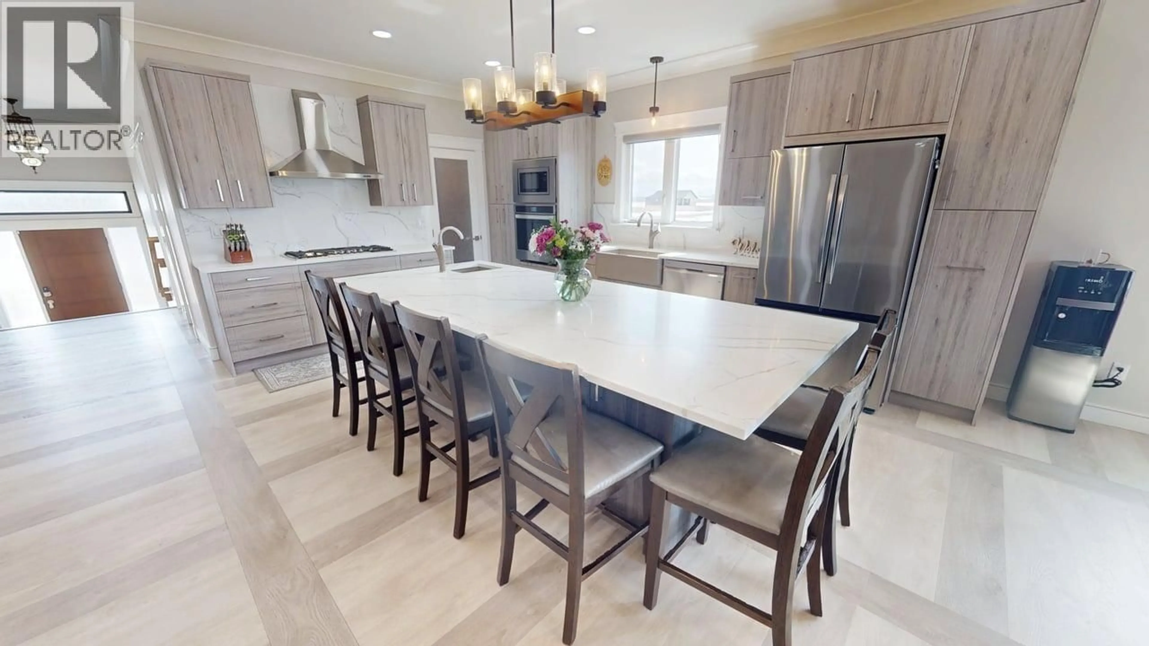 Contemporary kitchen, ceramic/tile floor for 8304 81 STREET, Fort St. John British Columbia V1J0P6