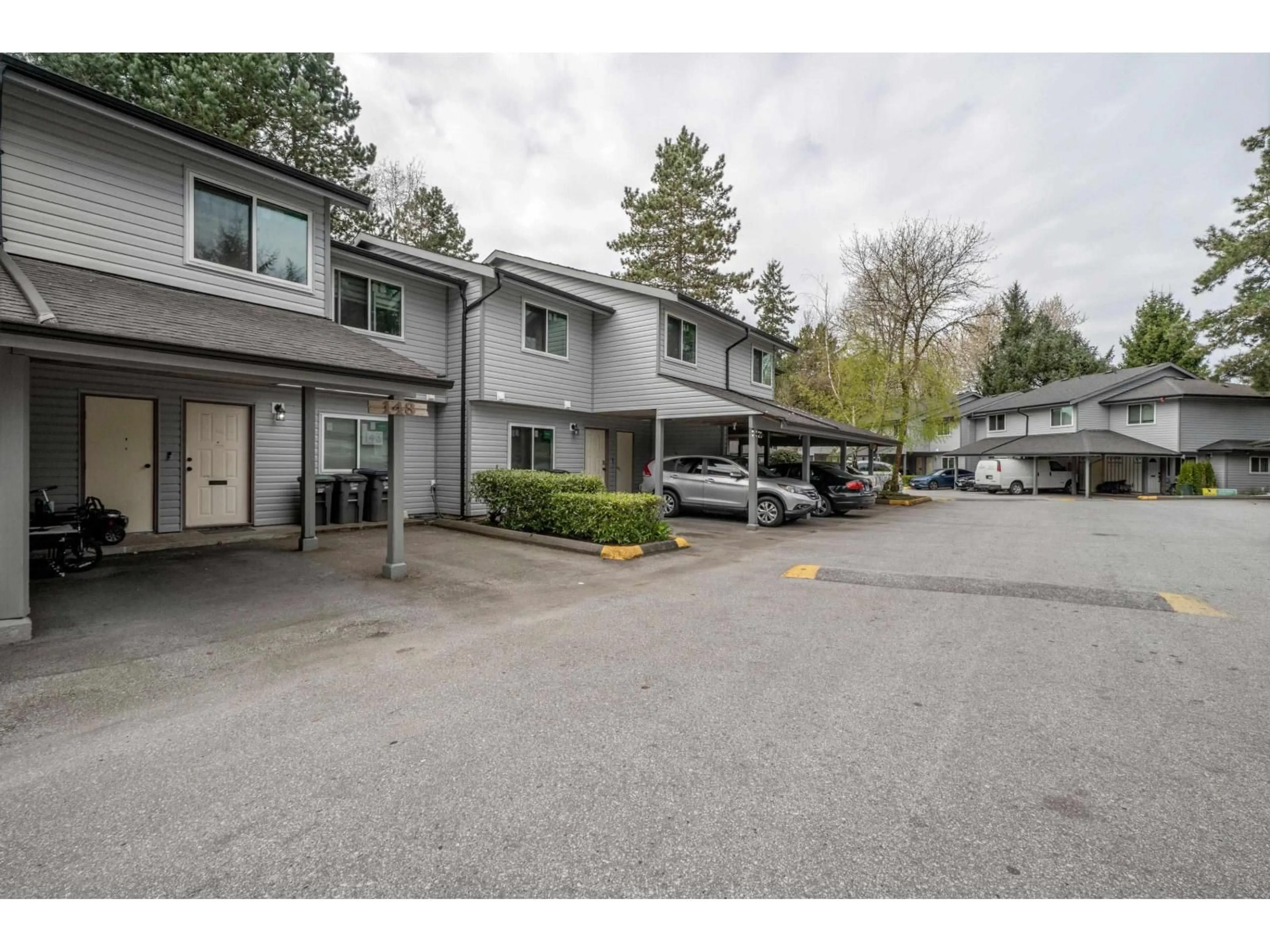 Unknown for 143 - 7317 140 STREET, Surrey British Columbia V3W5J6