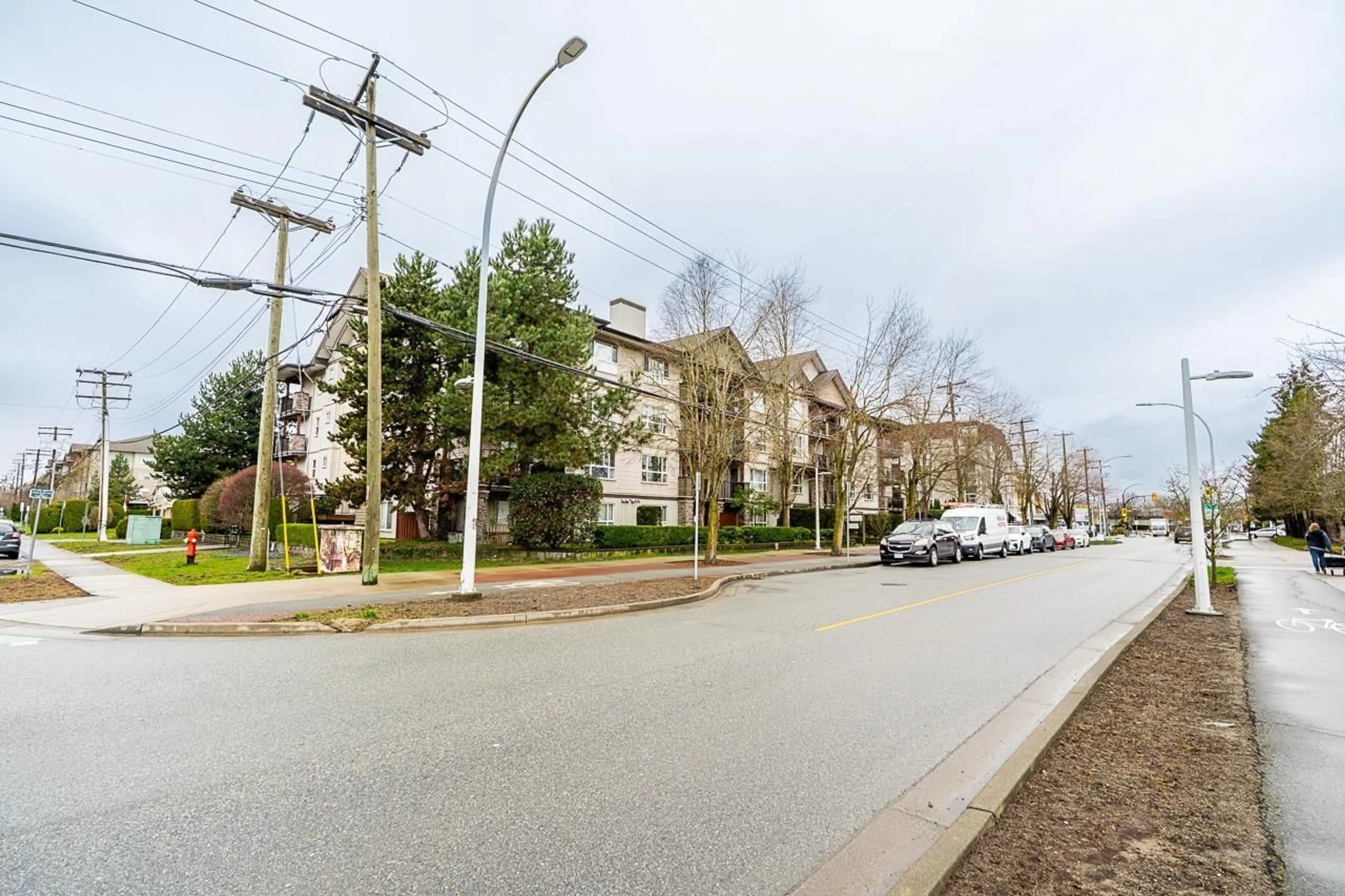 Parking for 313 - 5465 203 STREET, Langley British Columbia V3A9L8