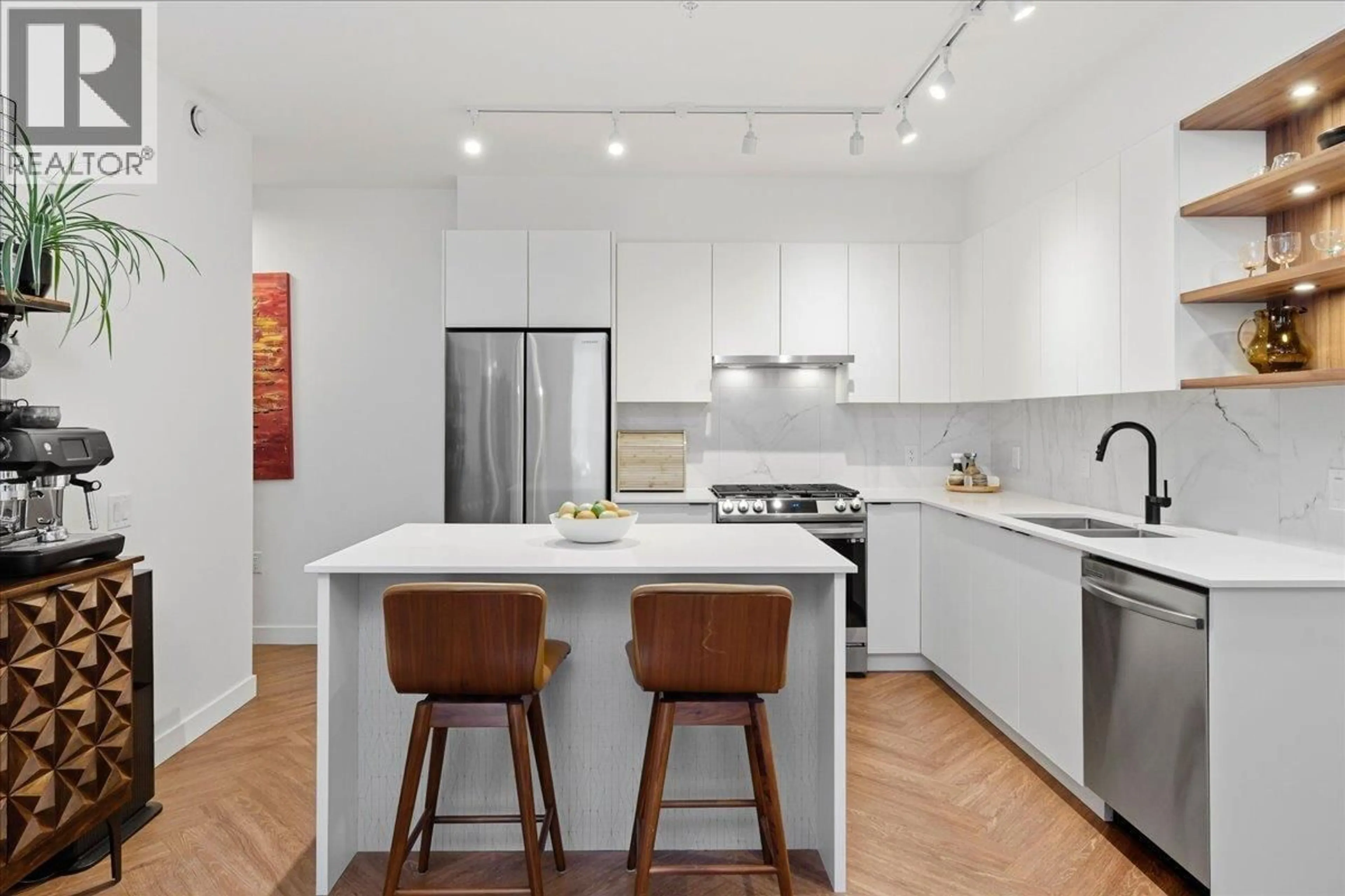 Unknown for 320 - 3229 ST JOHNS STREET, Port Moody British Columbia V3H0M4