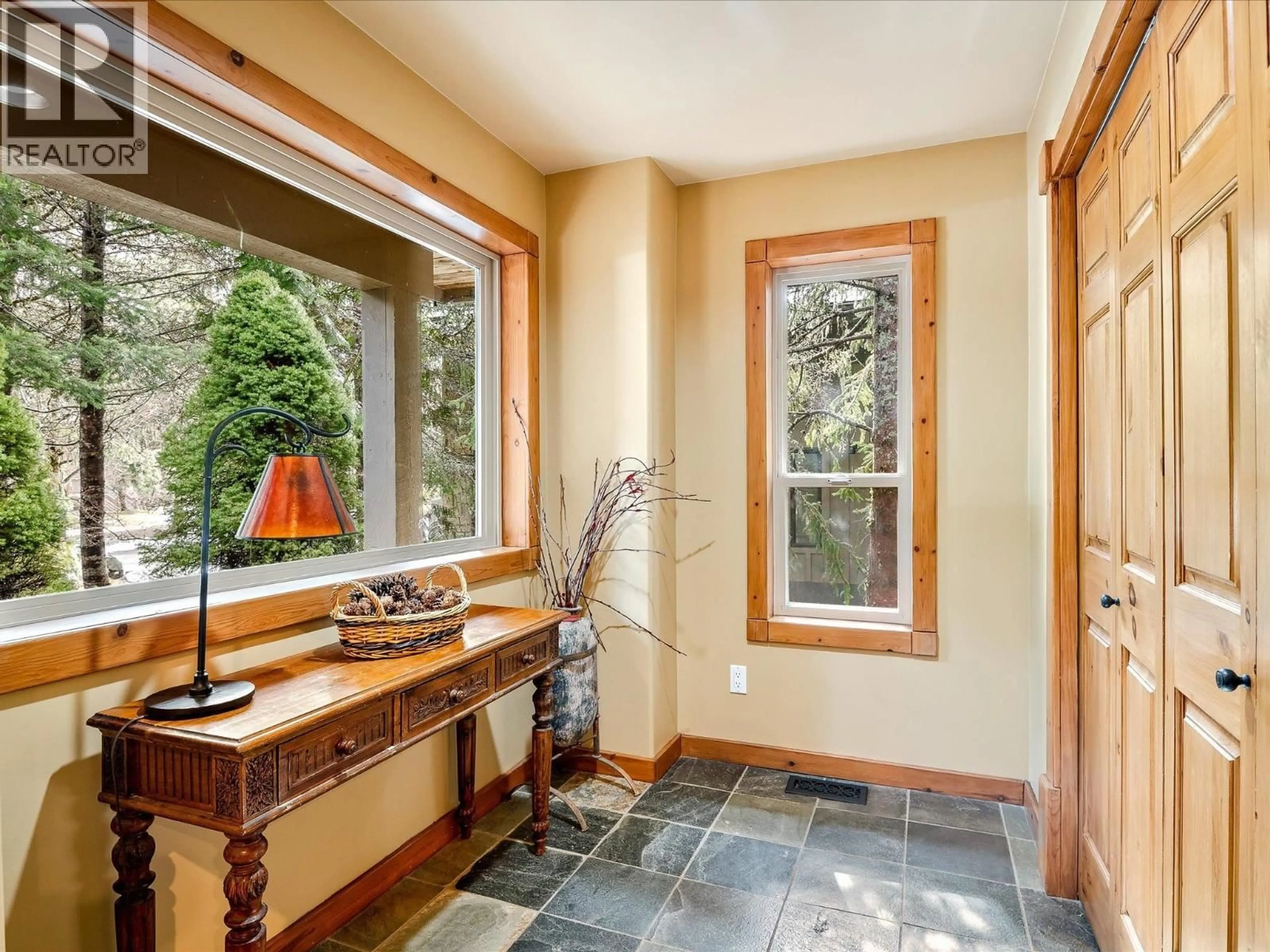 Indoor entryway for 8115 MUIRFIELD CRESCENT, Whistler British Columbia V8E1J7
