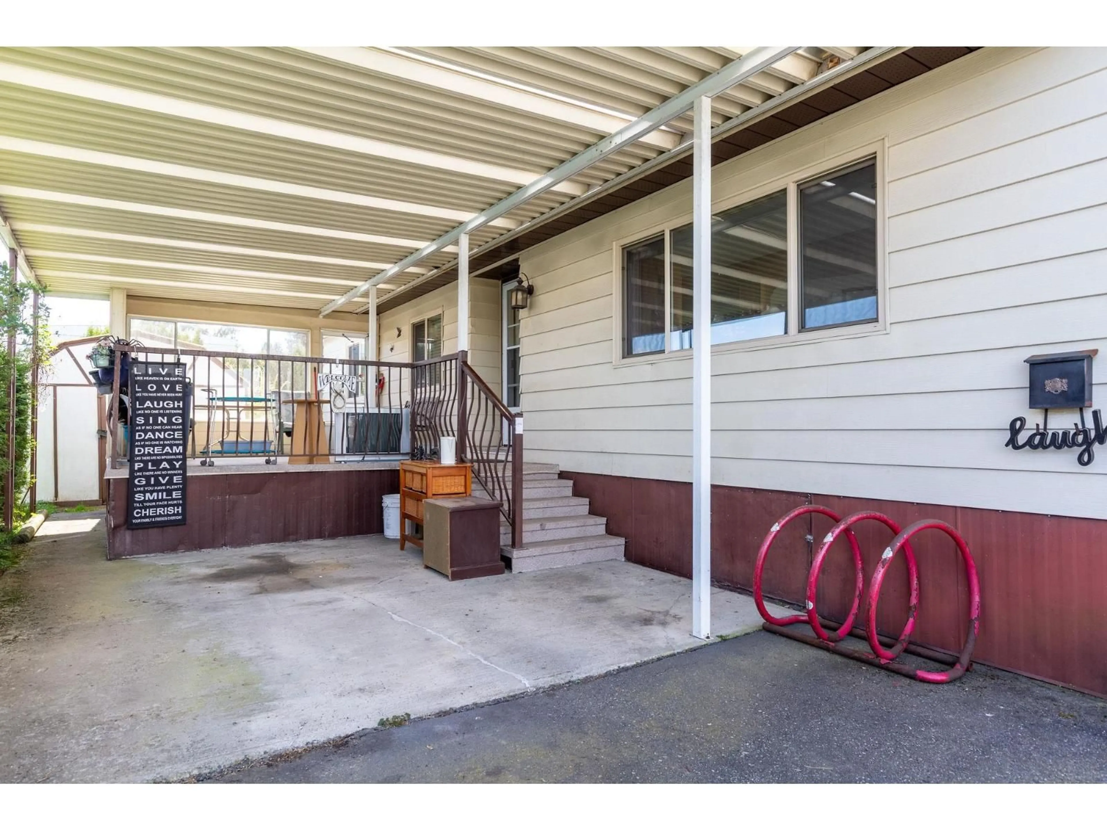 Indoor garage for 60 - 8254 134 STREET, Surrey British Columbia V3W6M2