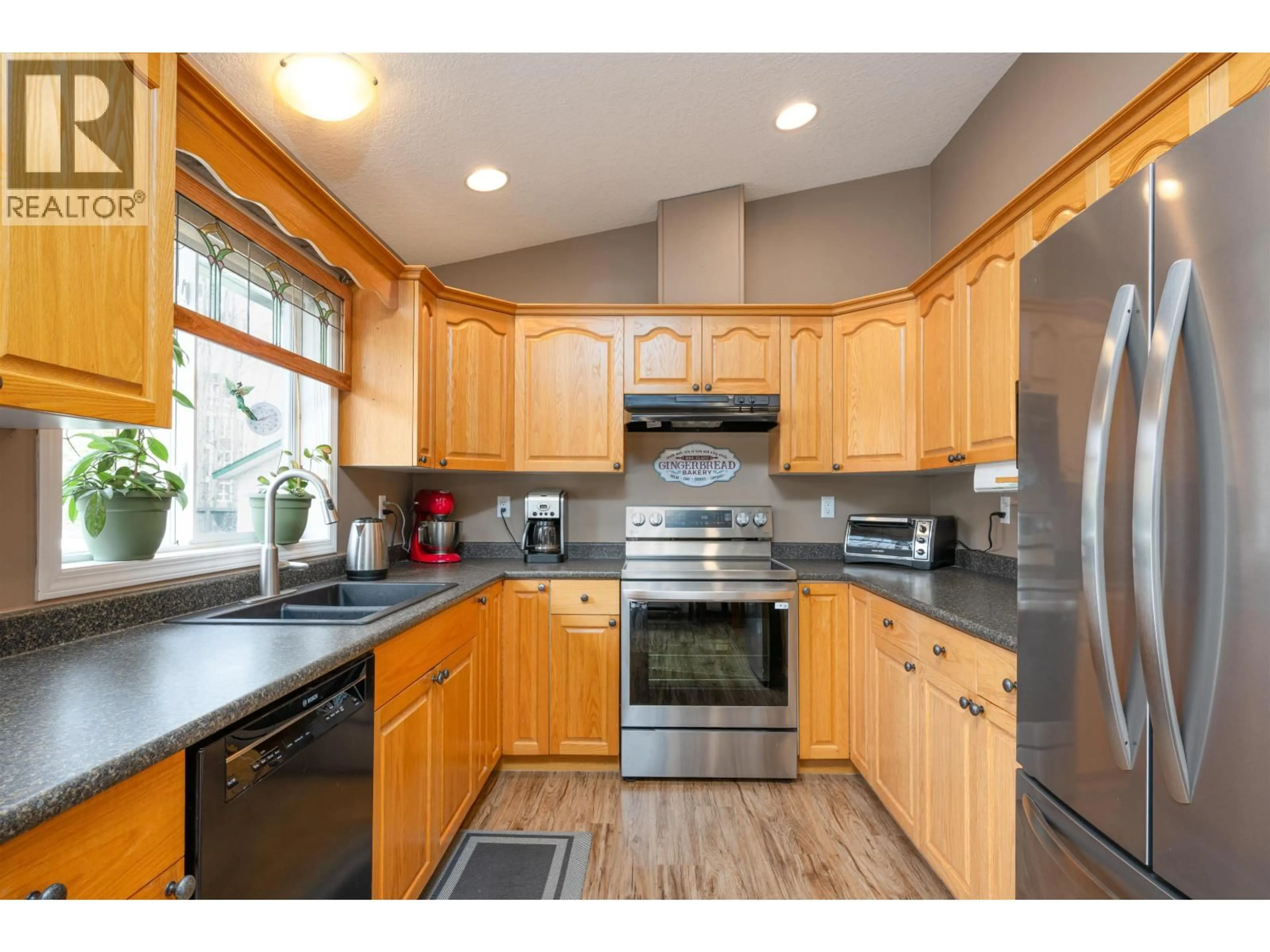 Open concept kitchen, unknown for 6884 ST FRANCES PLACE, Prince George British Columbia V2N5A4