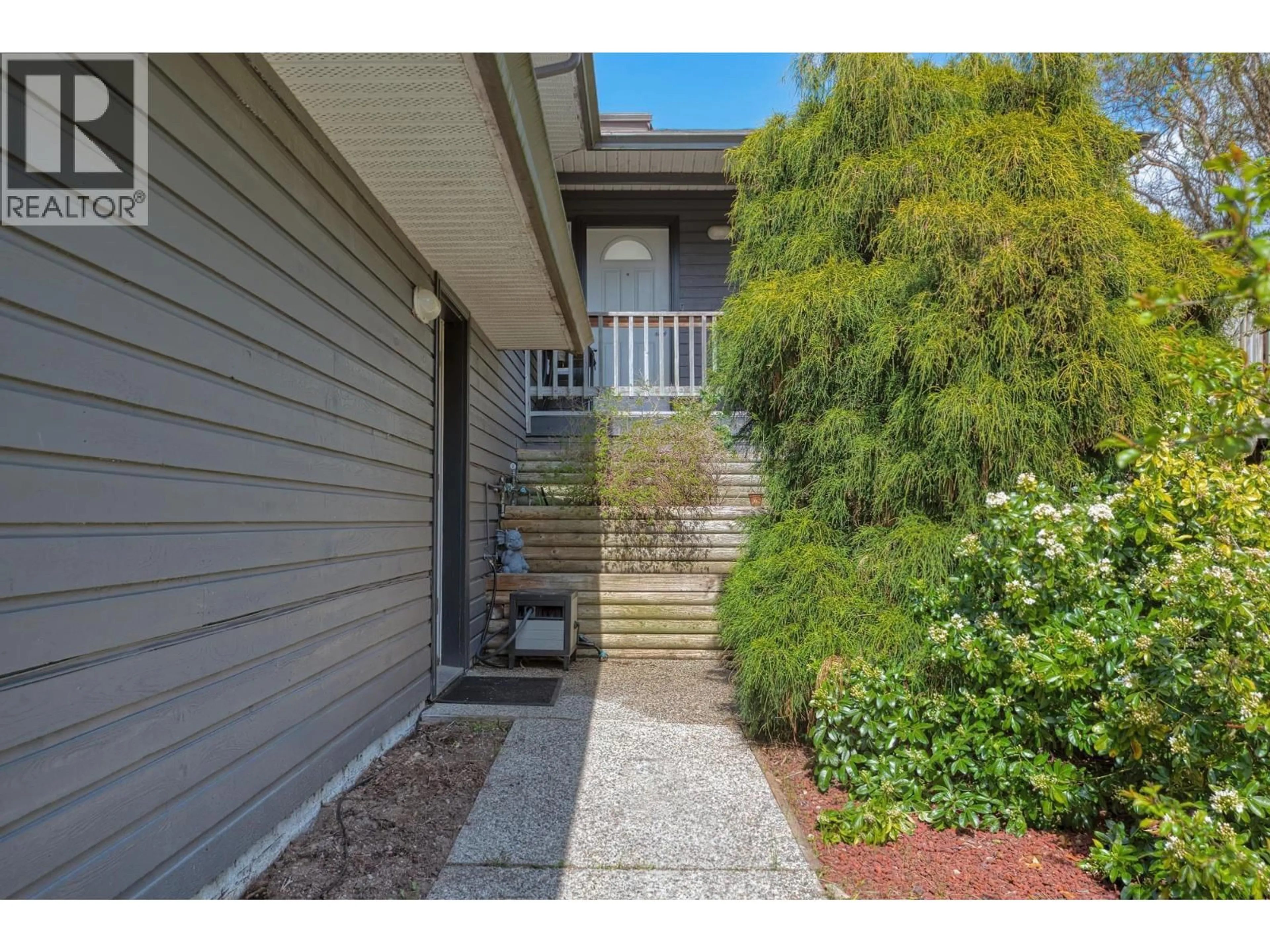 Unknown for 5796 TRAIL AVENUE, Sechelt British Columbia V7Z0L8