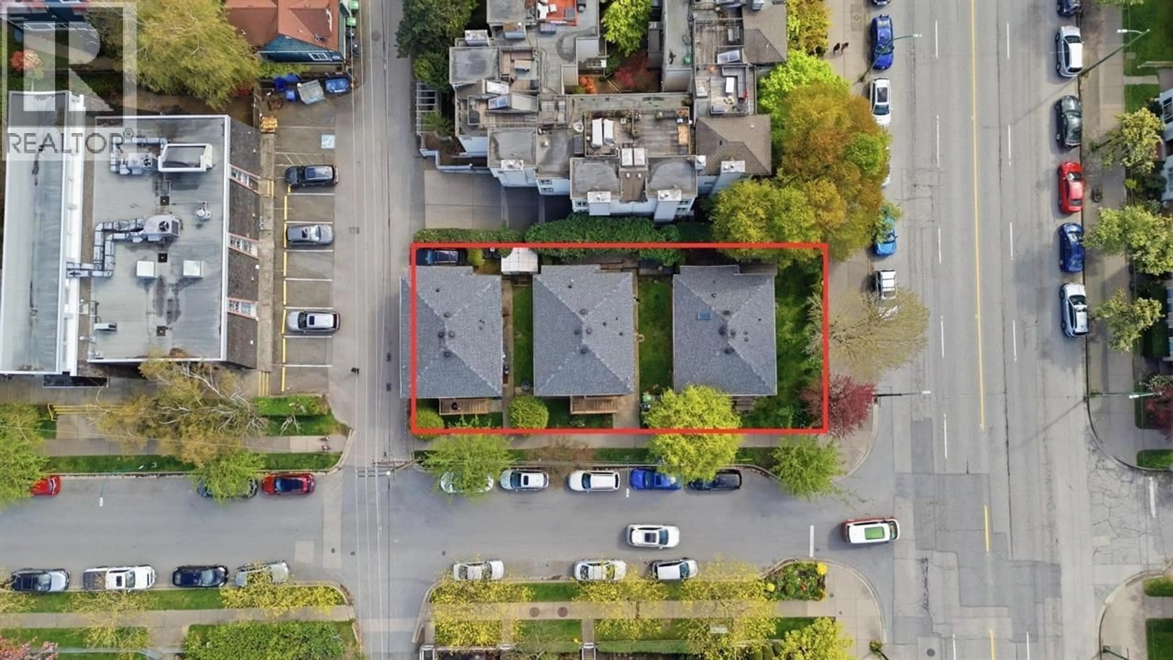A pic from outside/outdoor area/front of a property/back of a property/a pic from drone, street for 2452 - 2492 BALSAM STREET, Vancouver British Columbia V6K3N1
