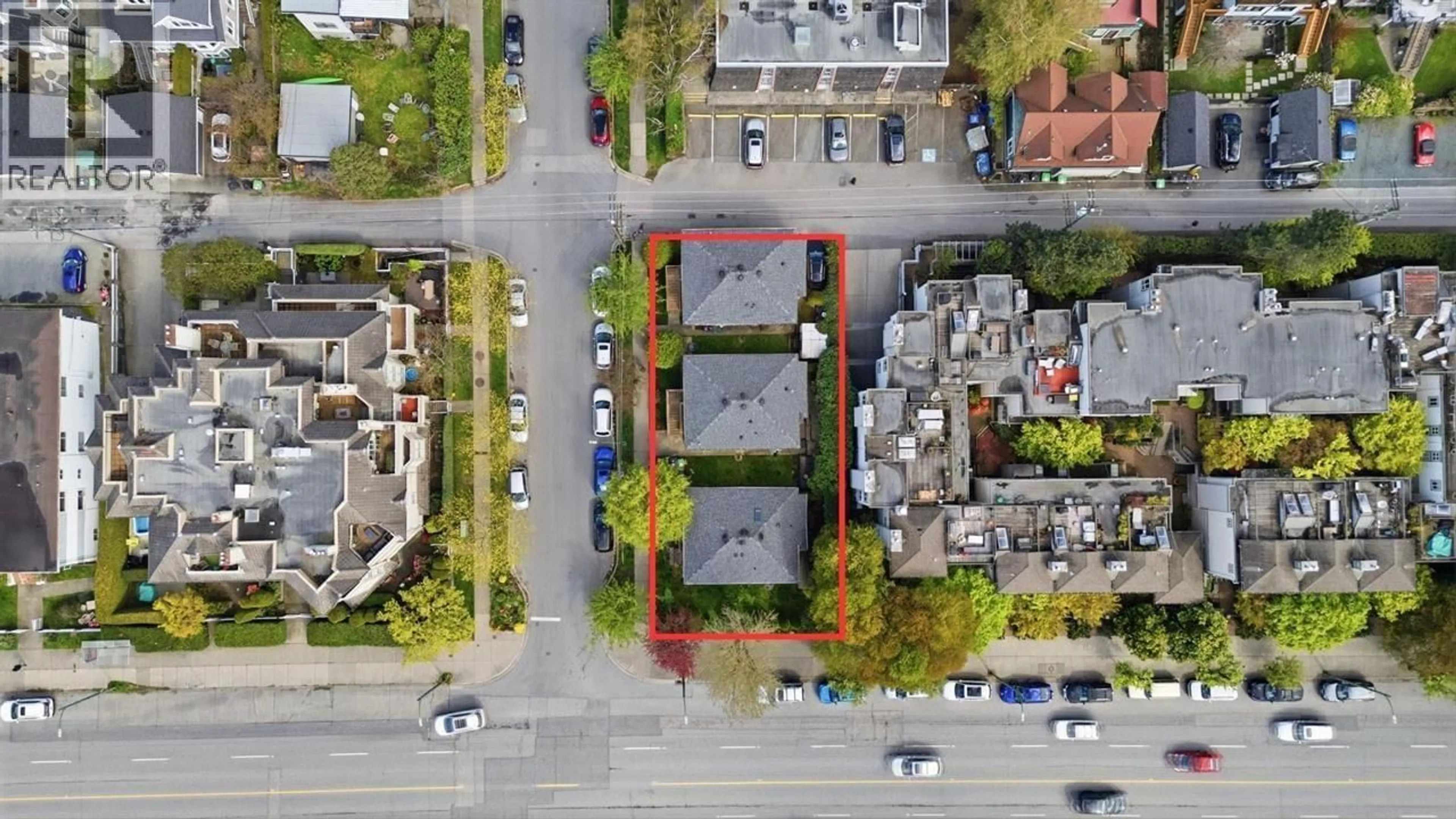 A pic from outside/outdoor area/front of a property/back of a property/a pic from drone, street for 2452 - 2492 BALSAM STREET, Vancouver British Columbia V6K3N1