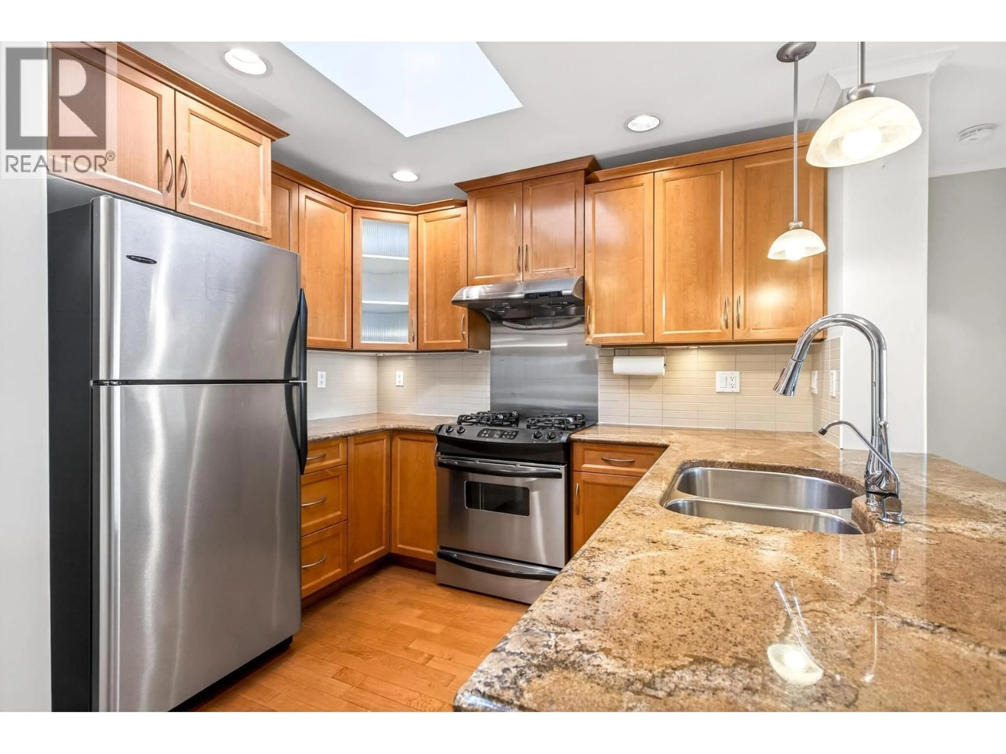 Standard kitchen, unknown for 406 - 2103 45TH AVENUE, Vancouver British Columbia V6M2J2
